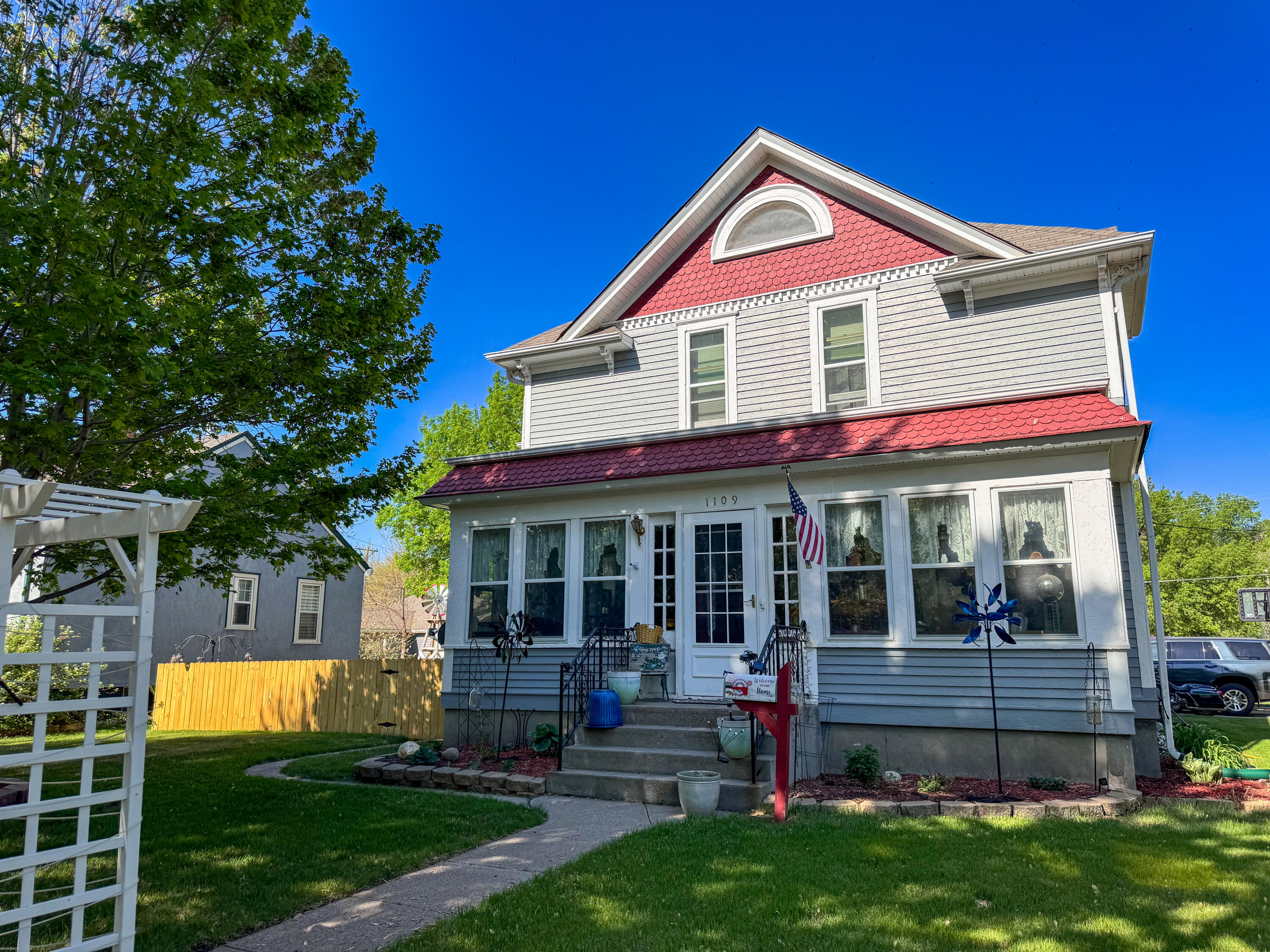 1109 Illinois Ave SW