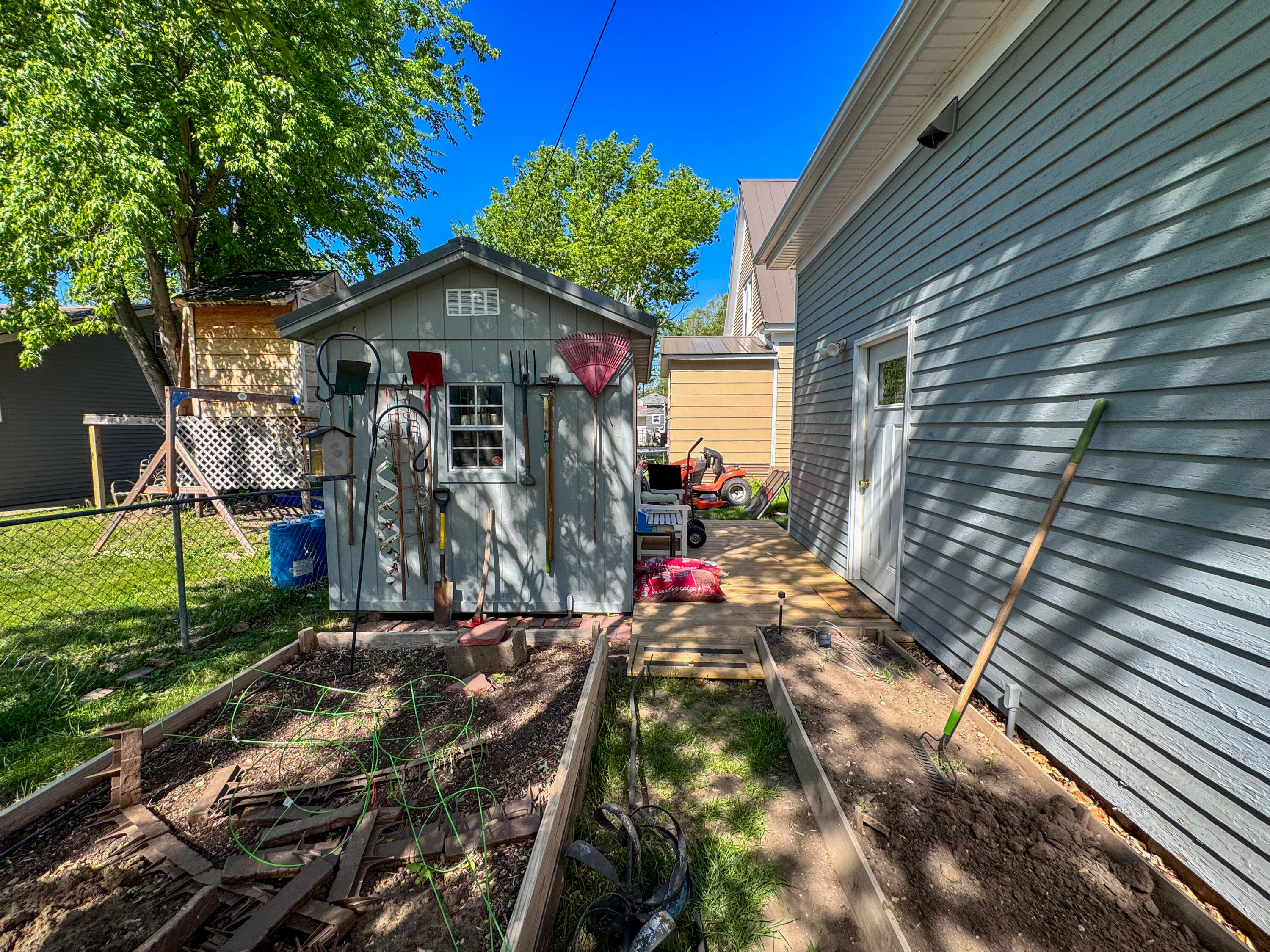 1109 Illinois Ave SW
