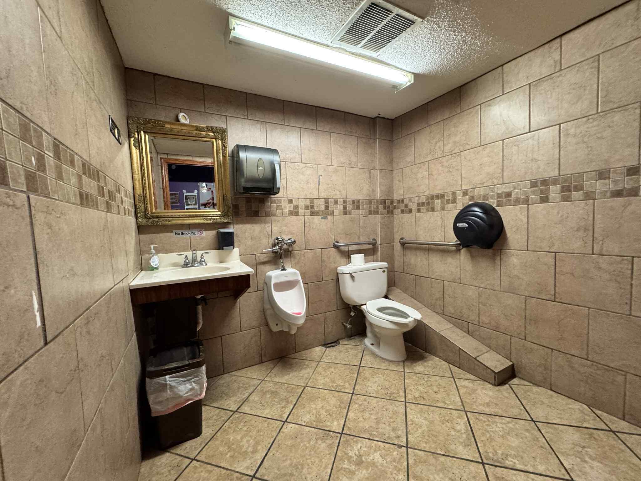 149 Dakota Ave S