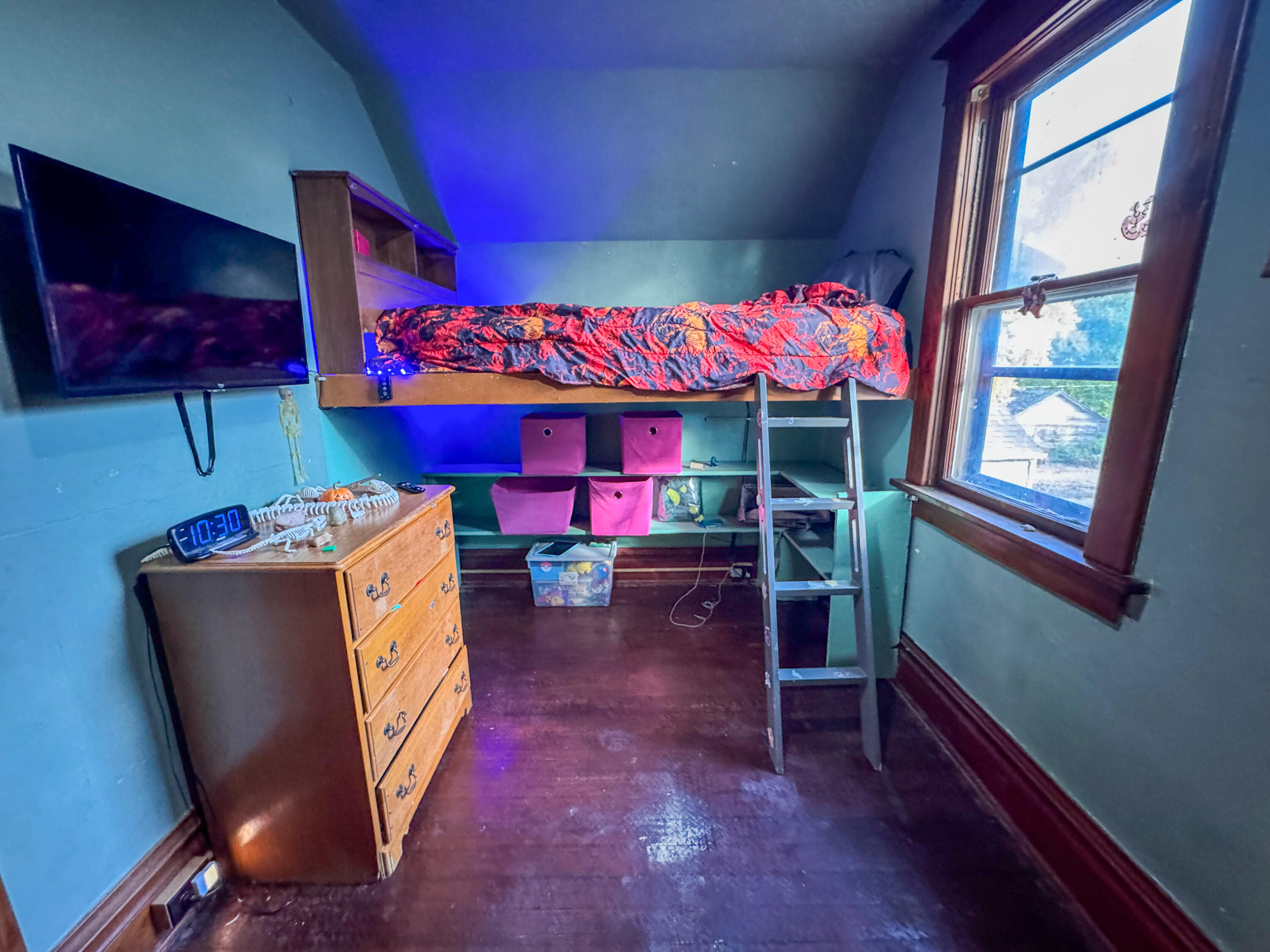 840 Colorado Ave SW, Huron