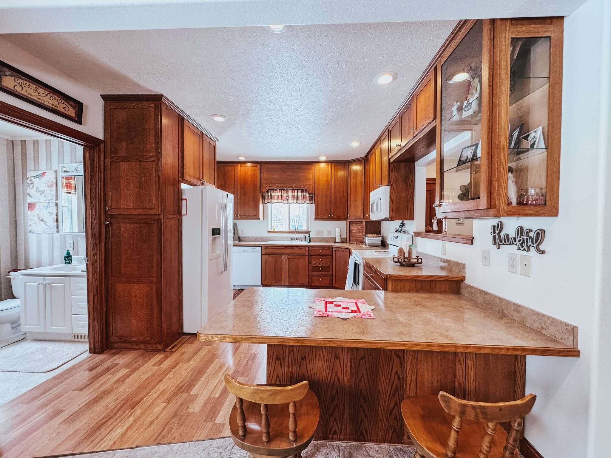 20912 404th Ave