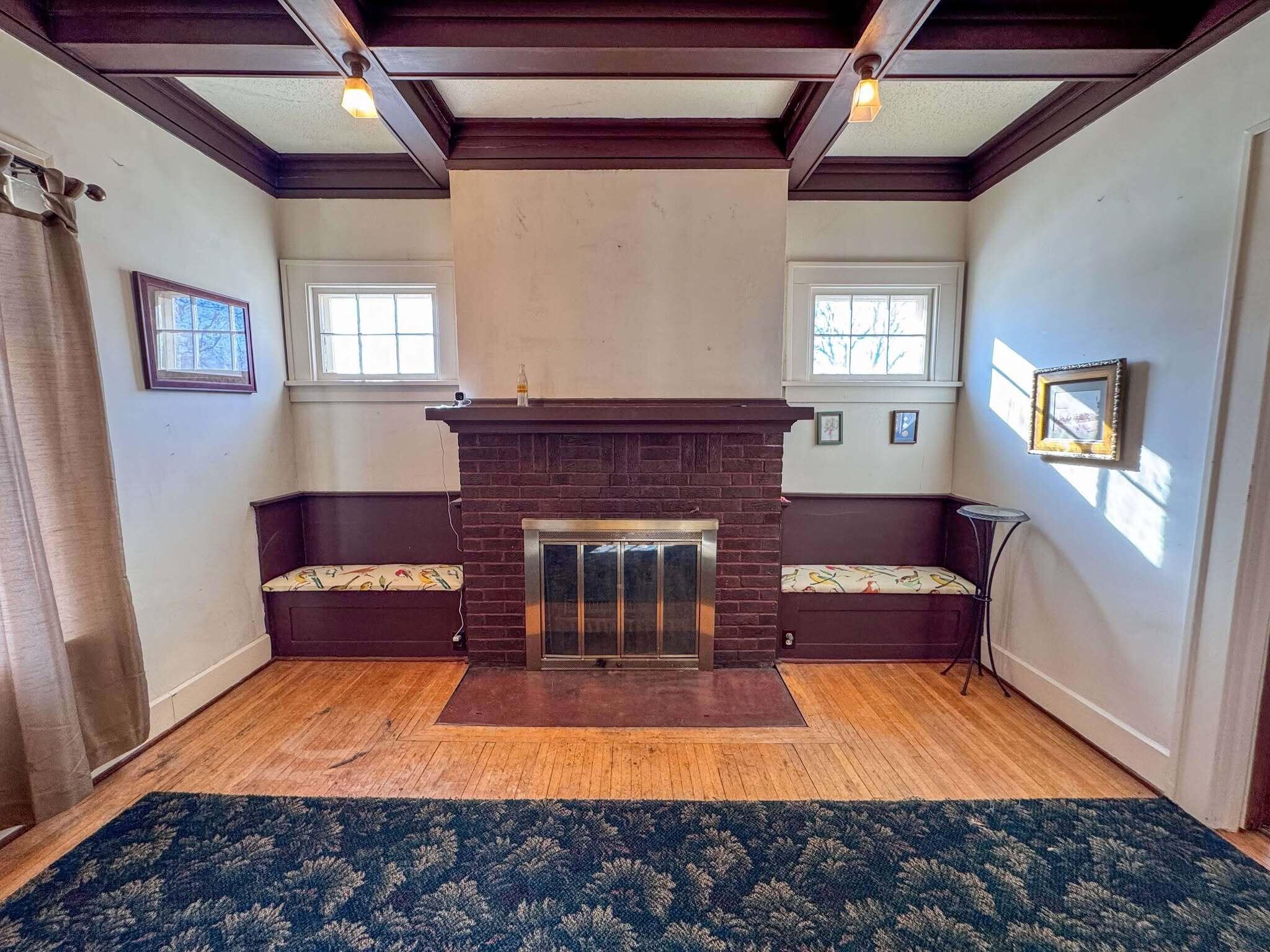 777 Dakota Ave S
