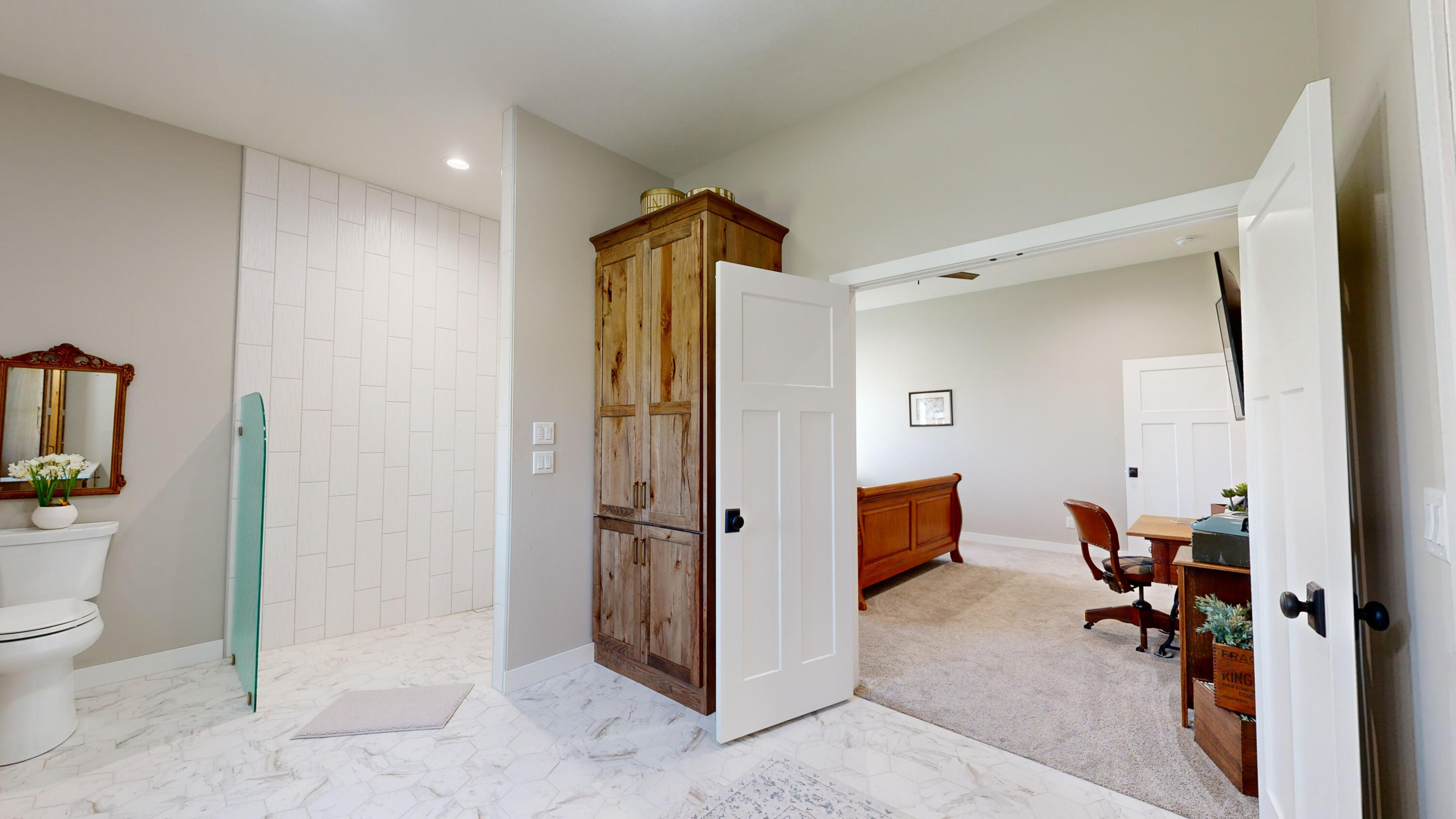 2450 Prairie Eagle Cir E