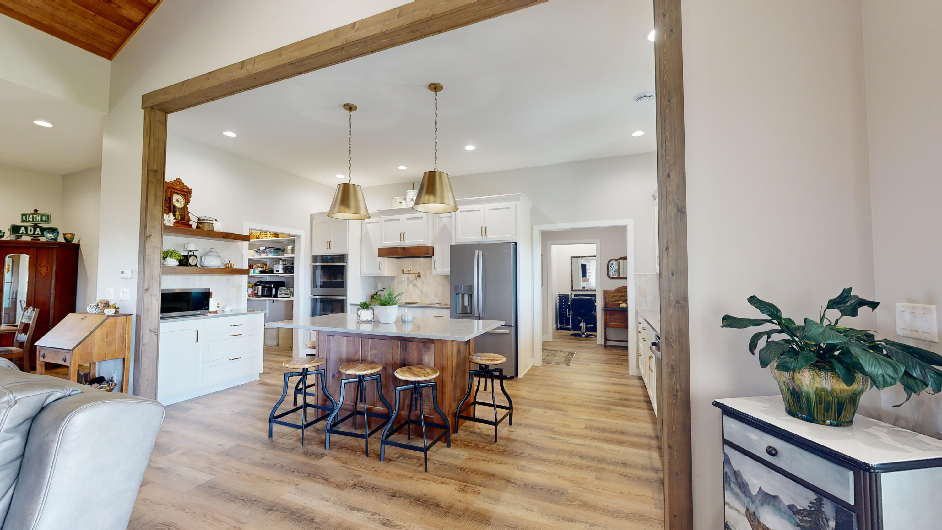 2450 Prairie Eagle Cir E