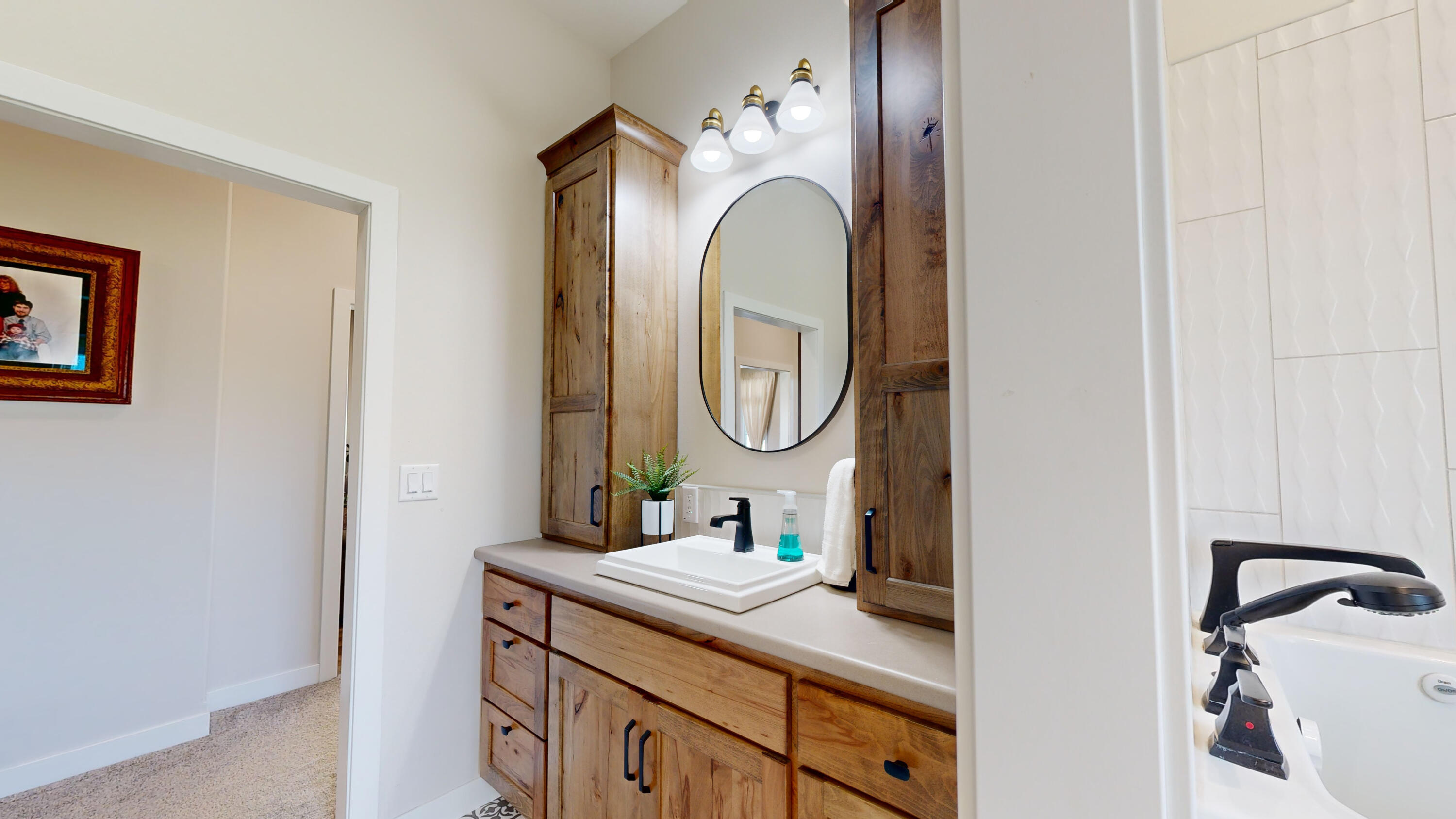 2450 Prairie Eagle Cir E