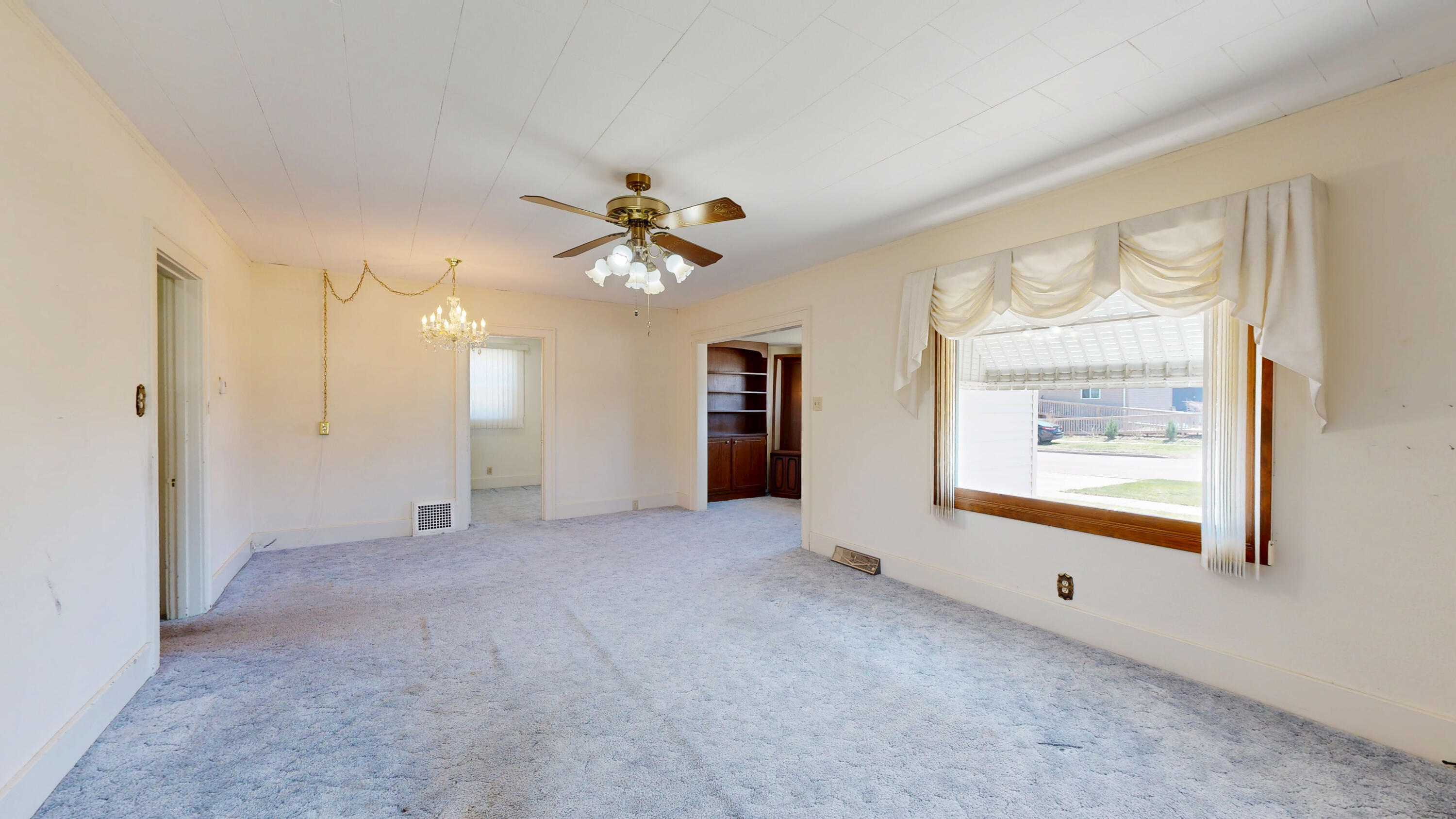 864 Utah Ave SE