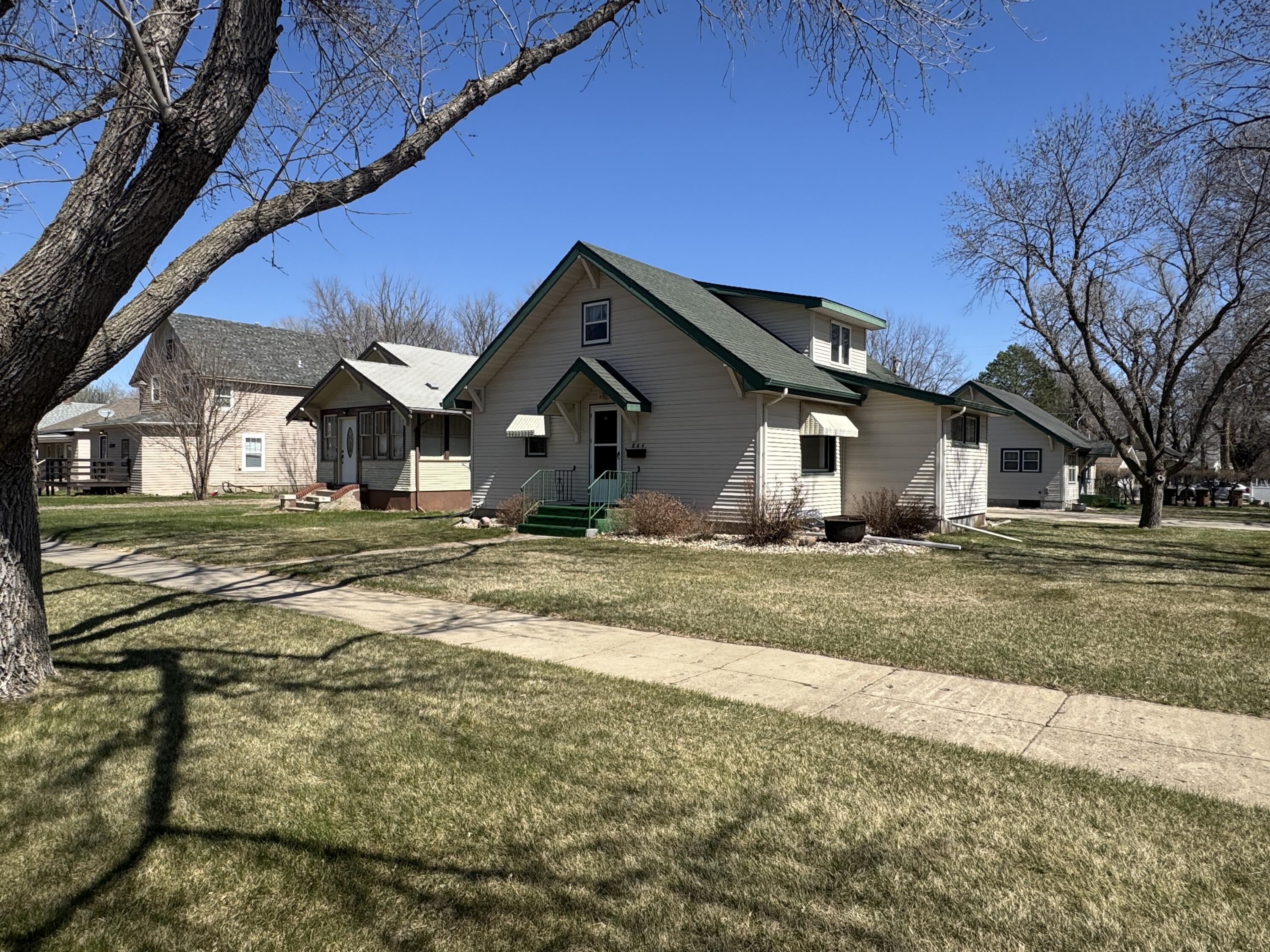 864 Utah Ave SE