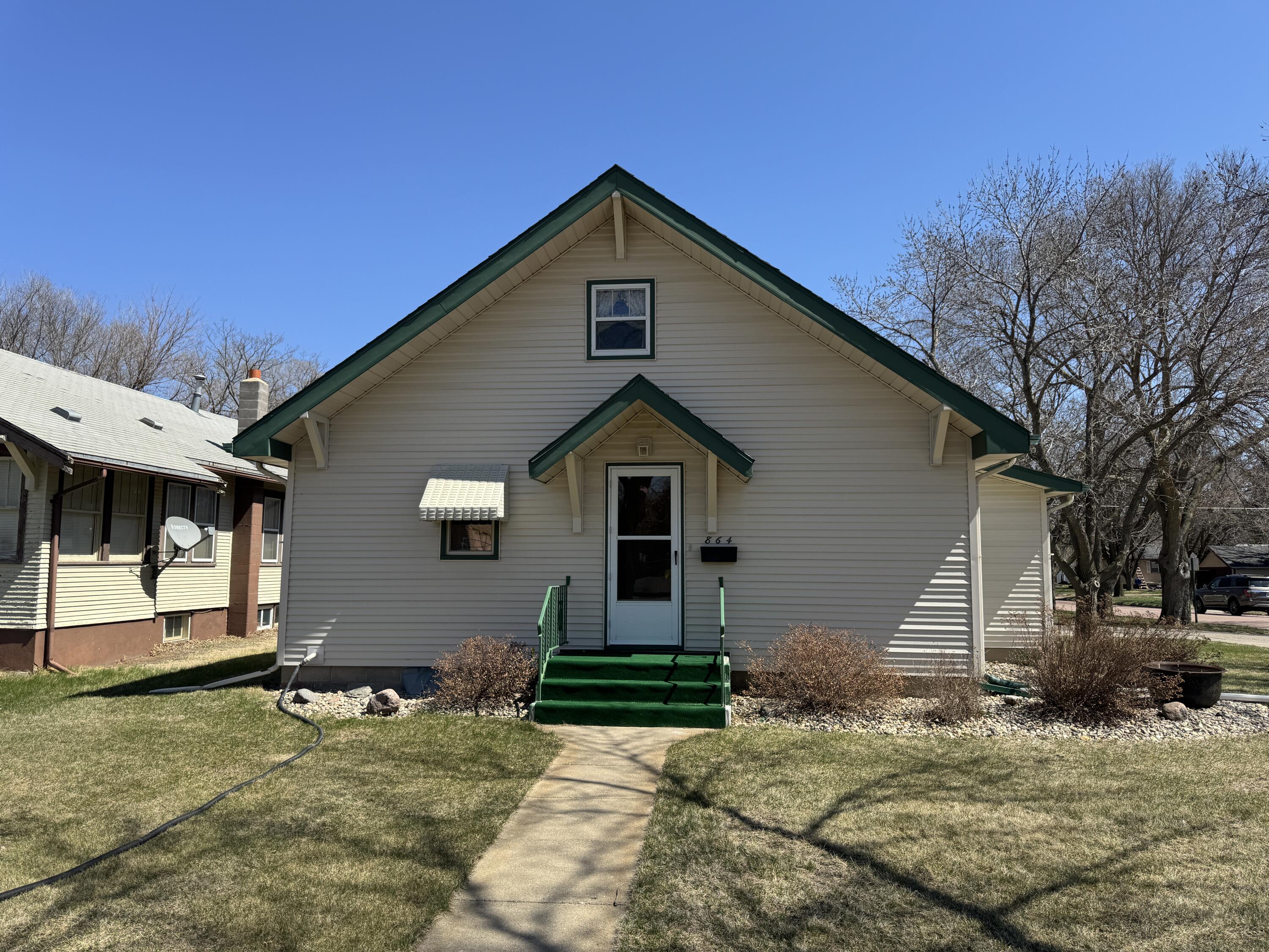 864 Utah Ave SE