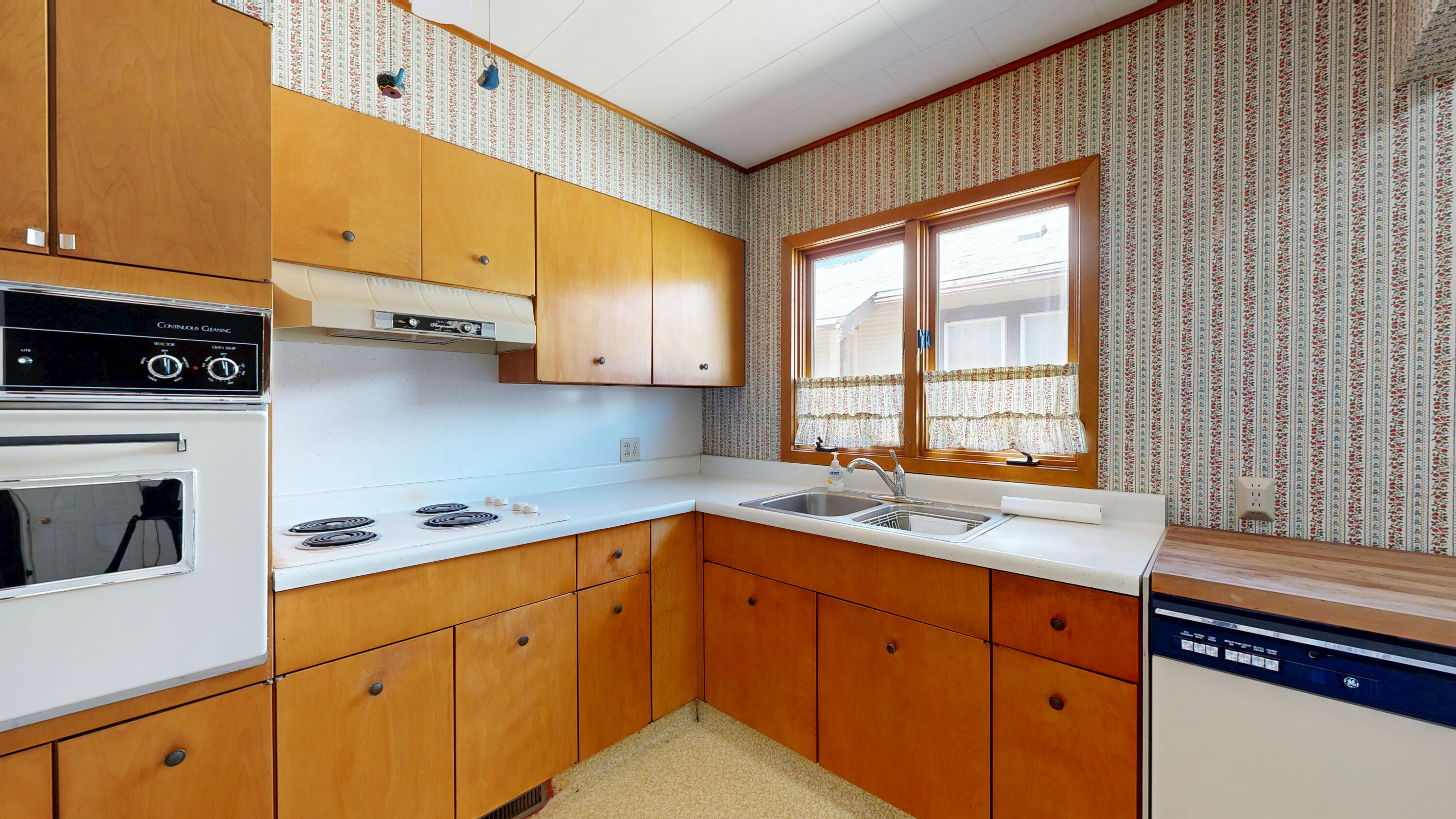 864 Utah Ave SE