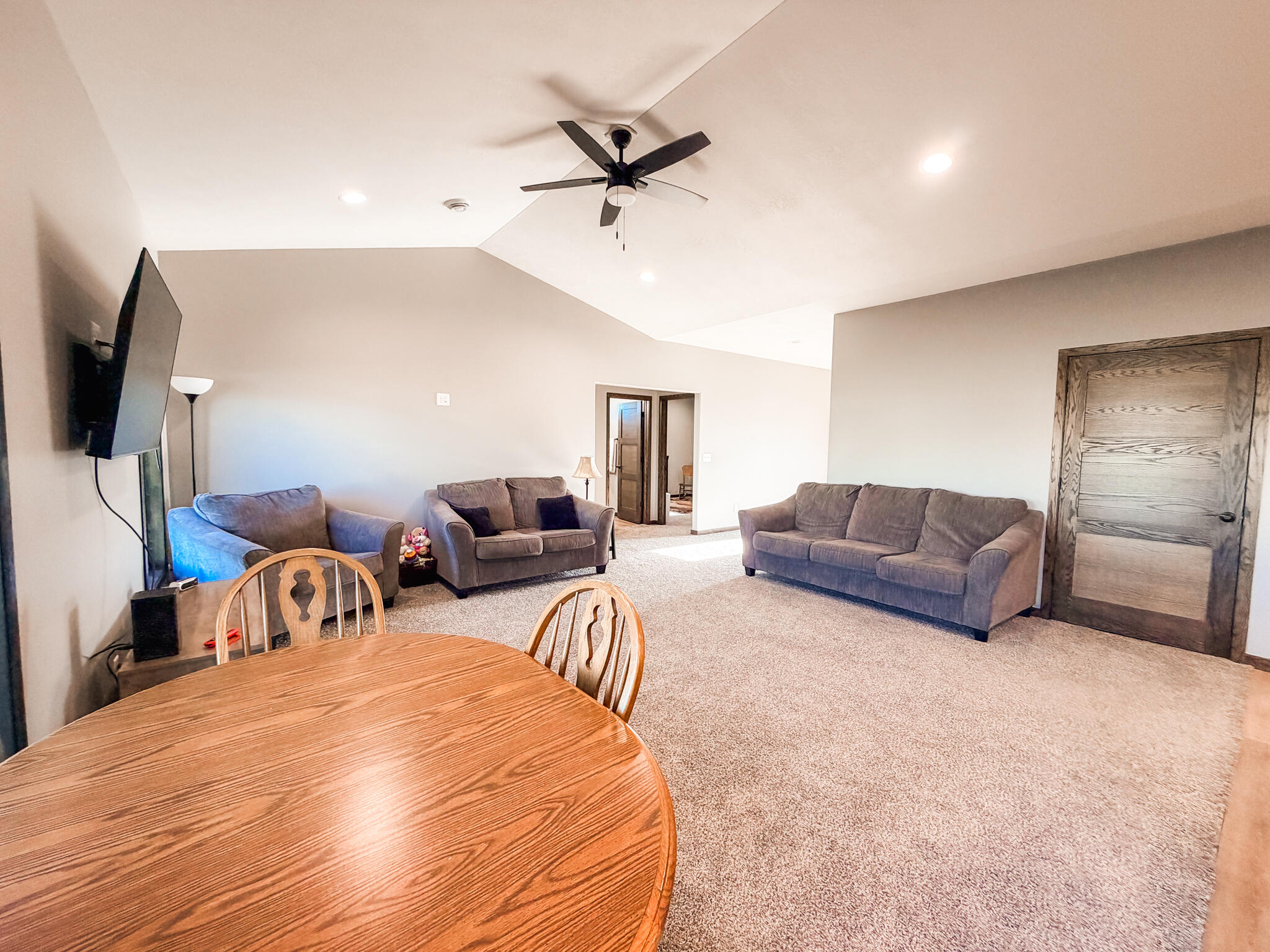 2541 Prairie Eagle Cir