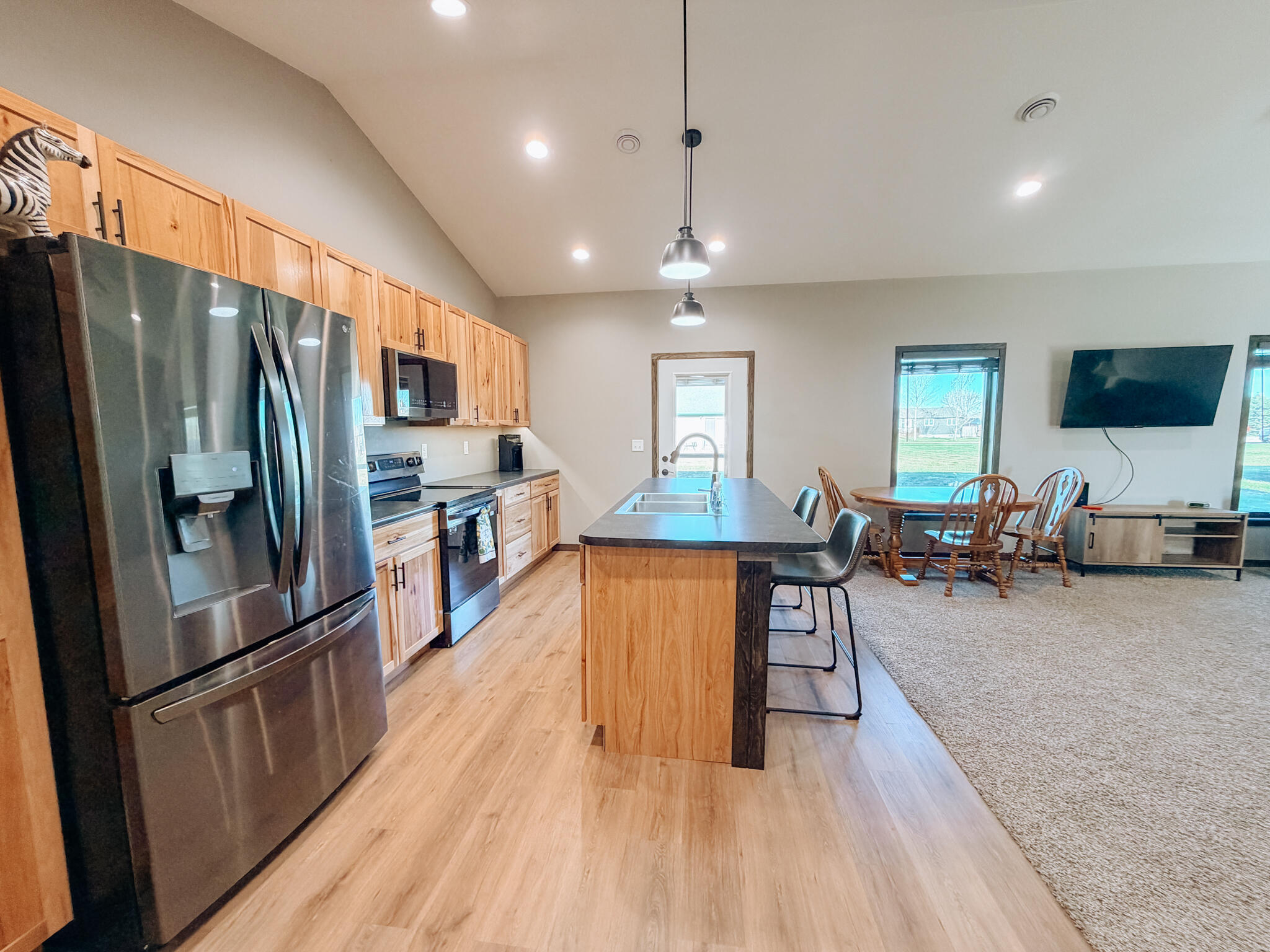 2541 Prairie Eagle Cir