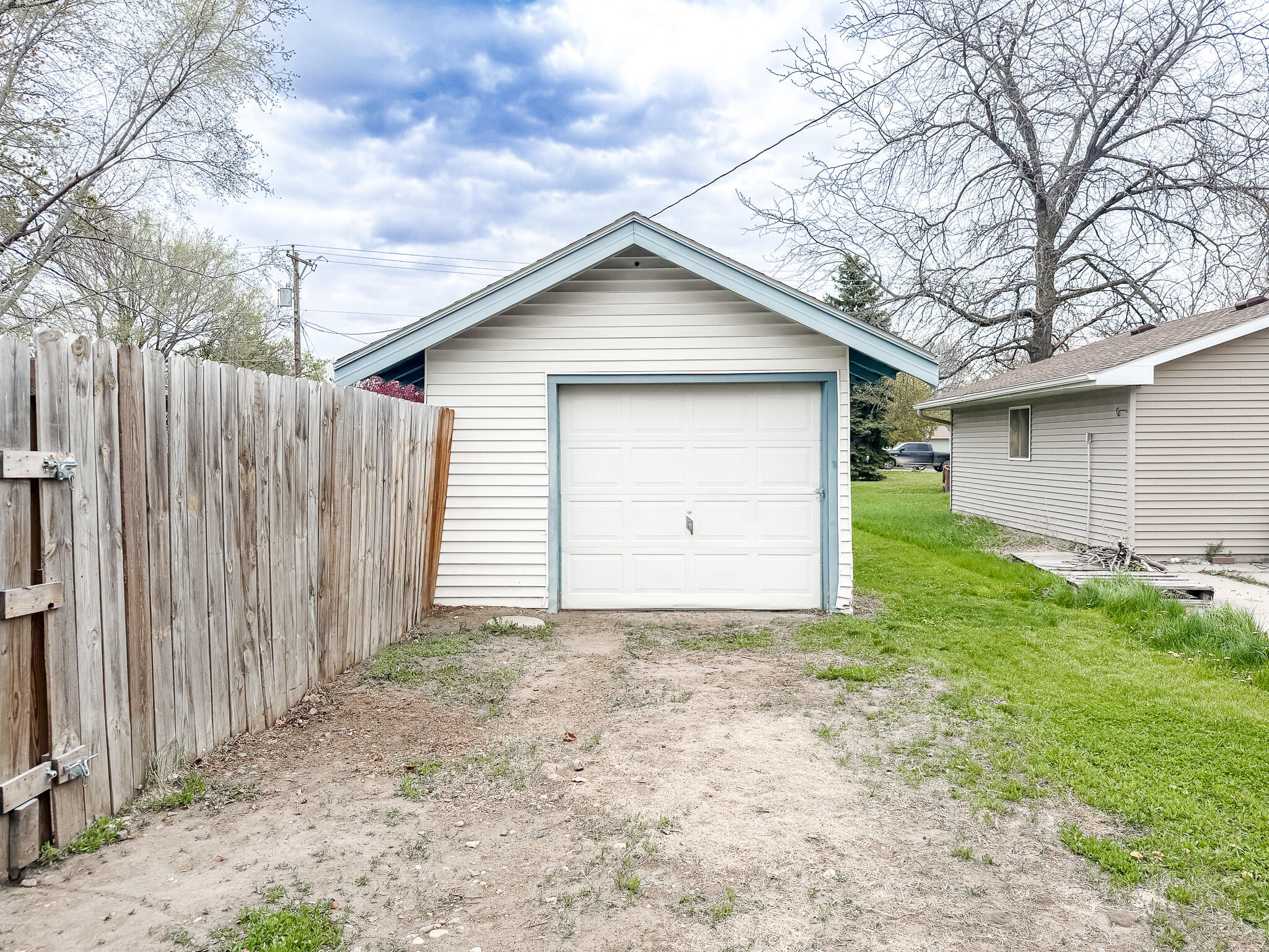 1272 Kansas Ave SE