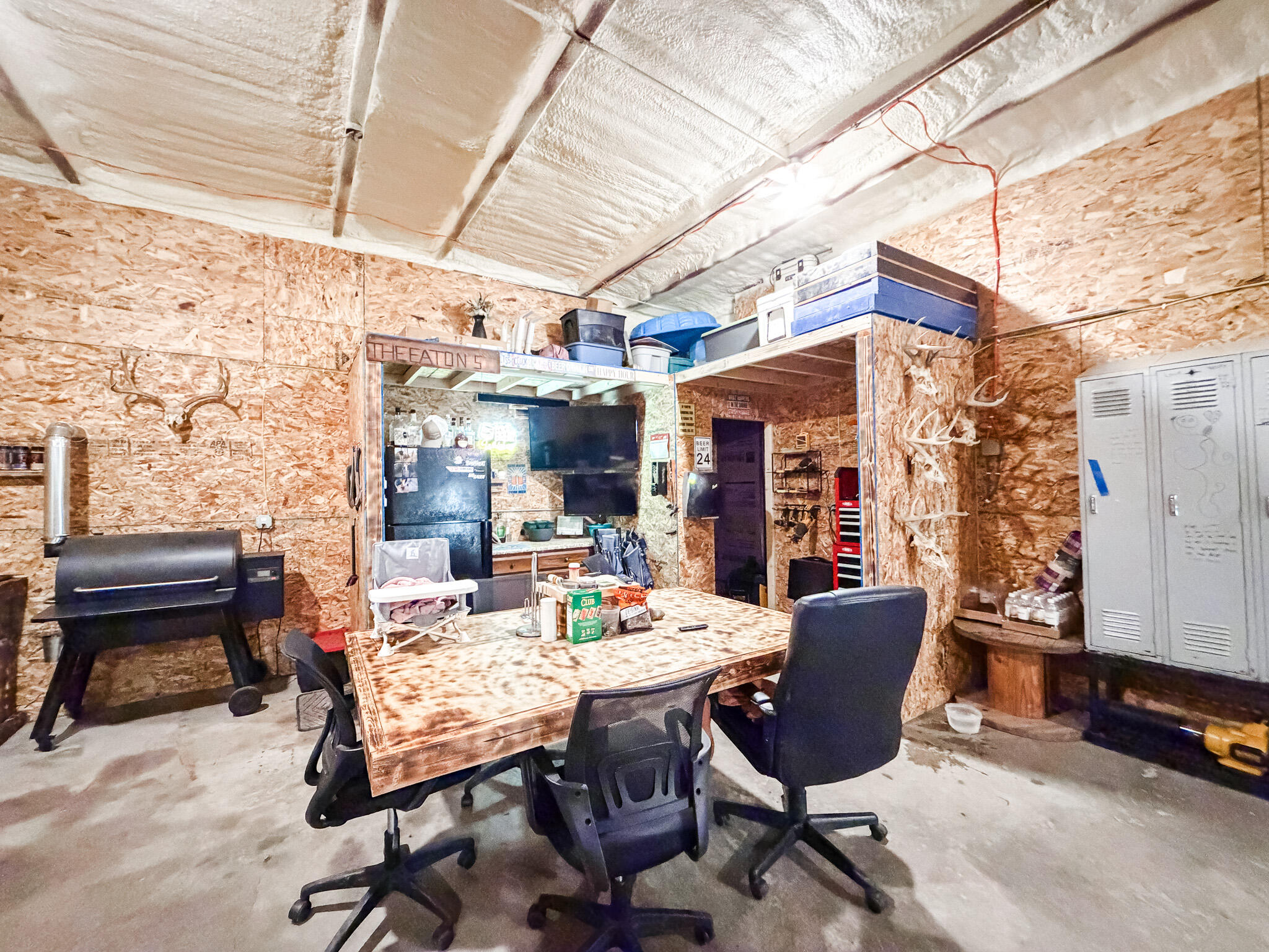 407 W 4th Ave