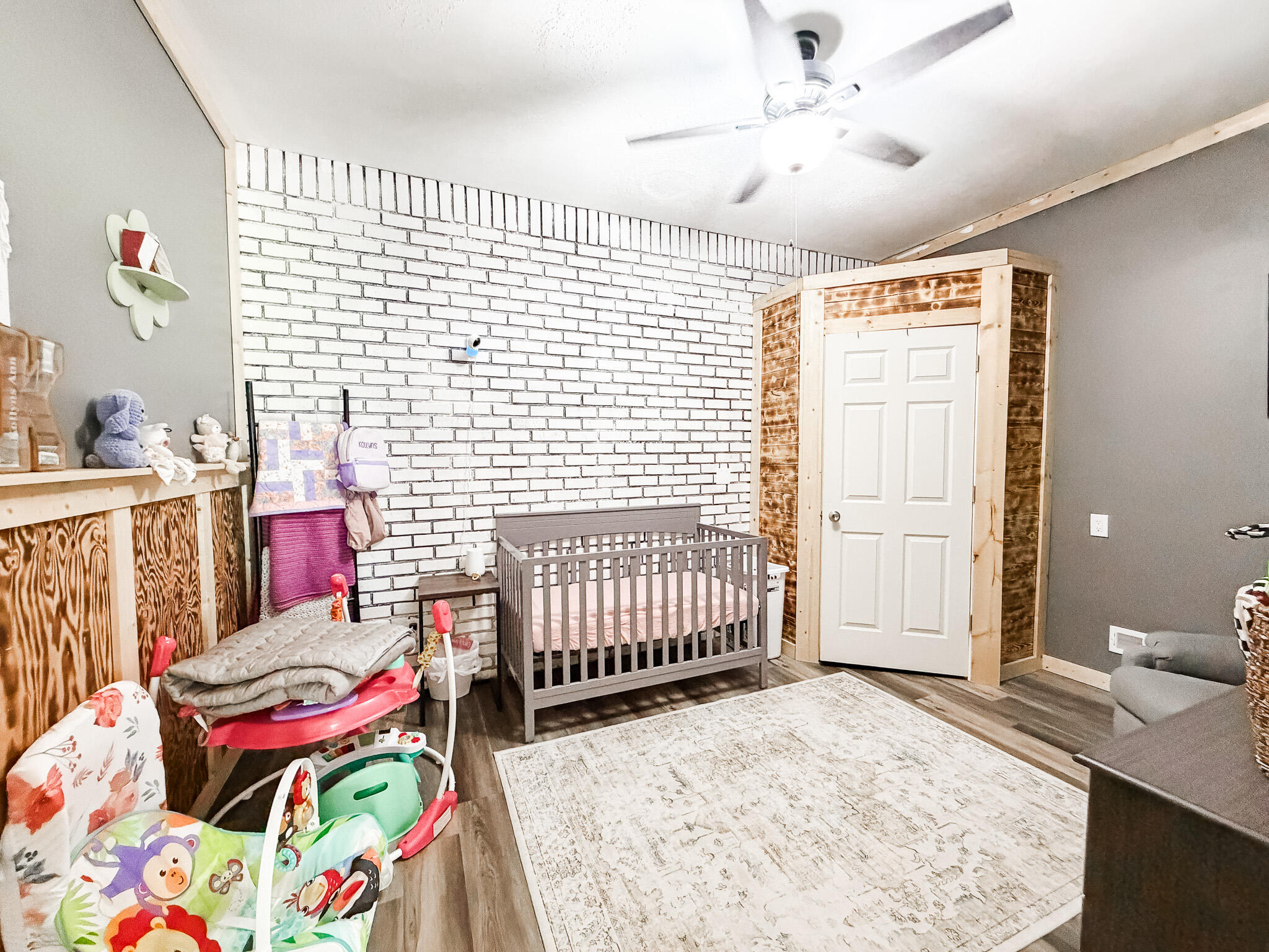 407 W 4th Ave