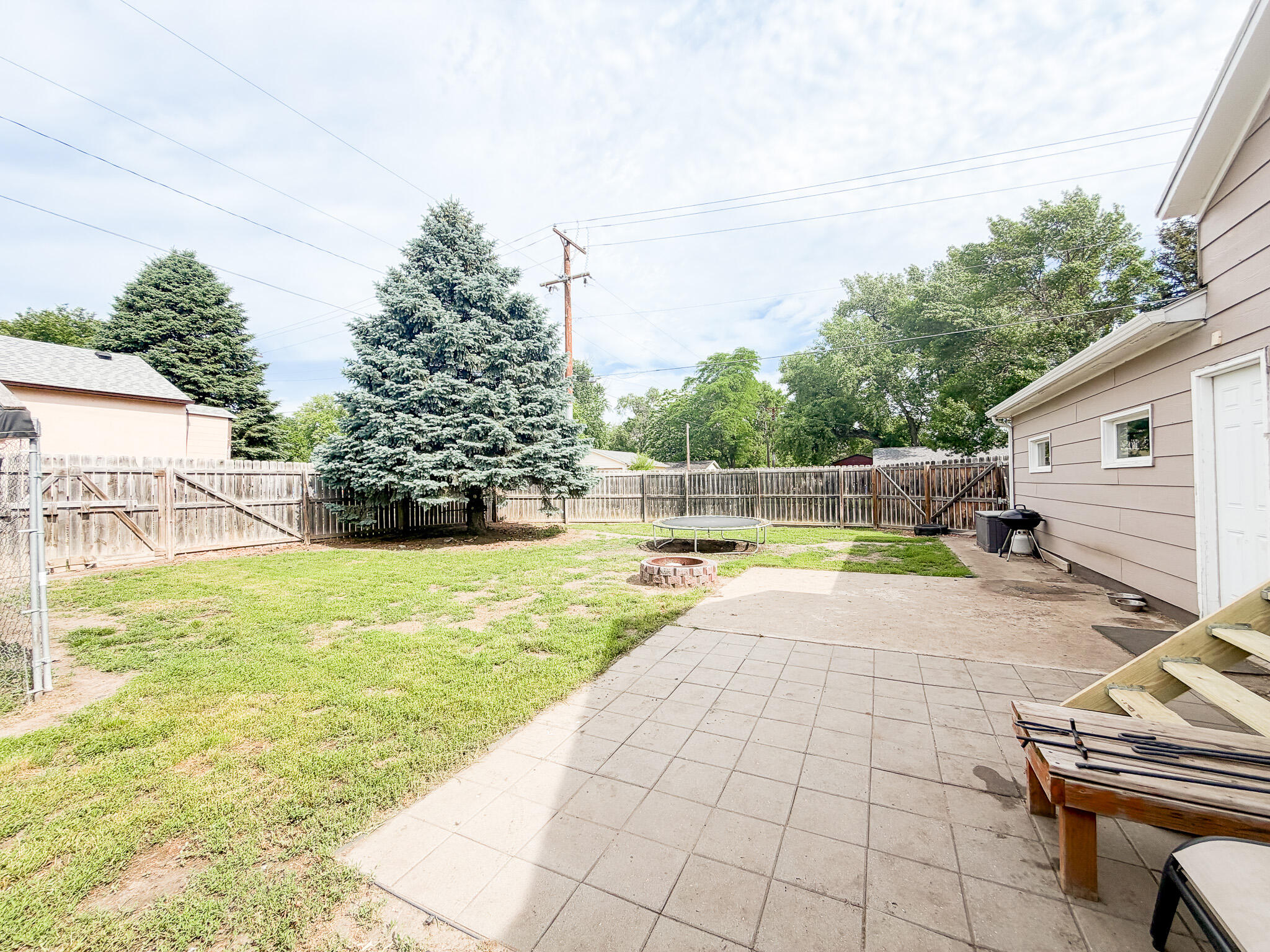 1105 Frank Ave SE