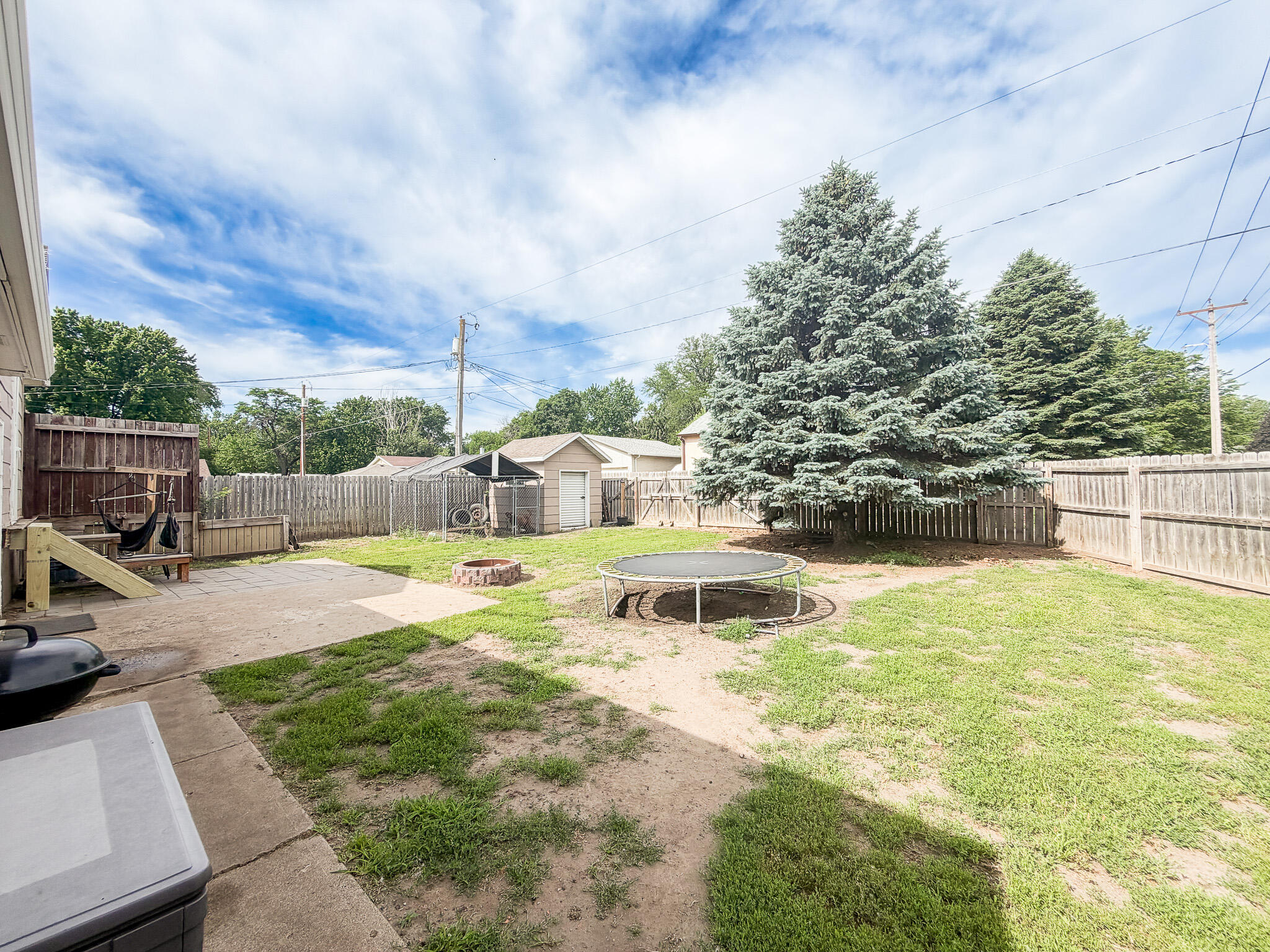 1105 Frank Ave SE