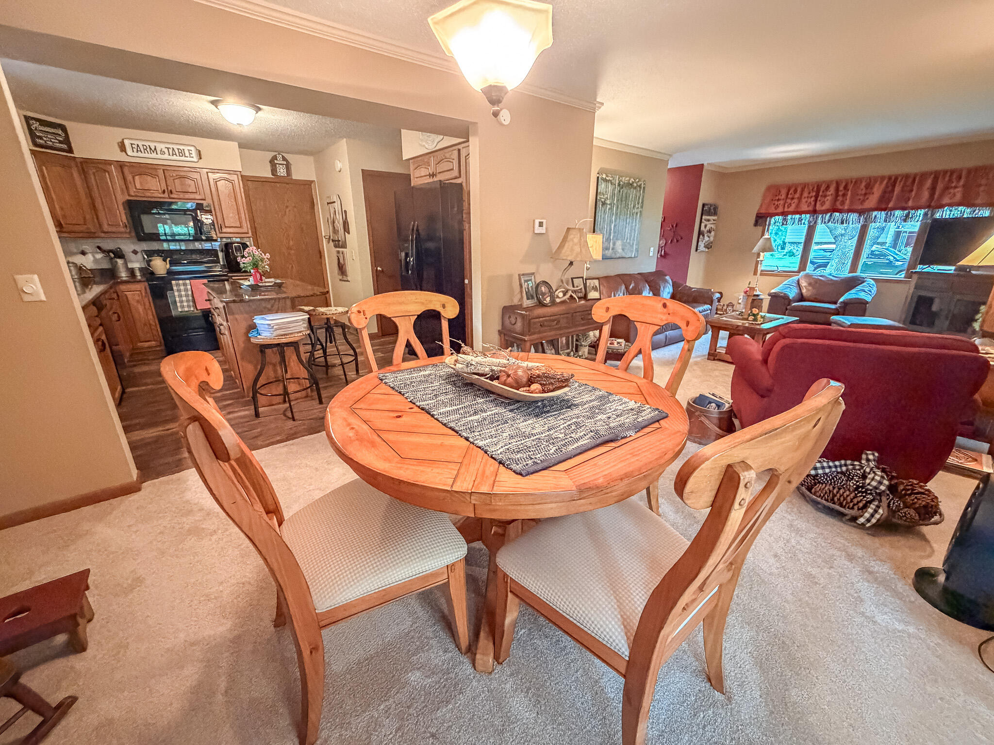 1545 Gridiron Pl