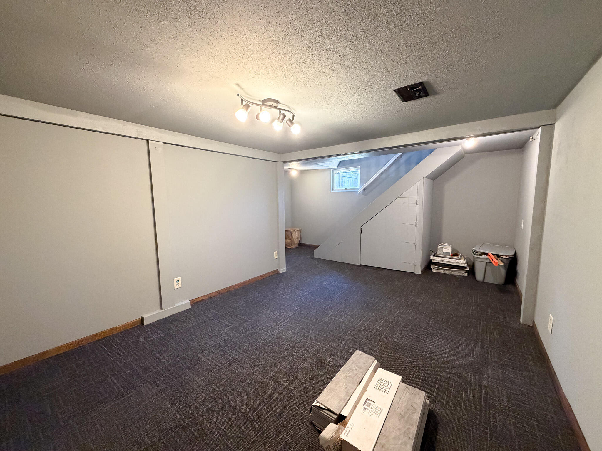 313 11th Ave