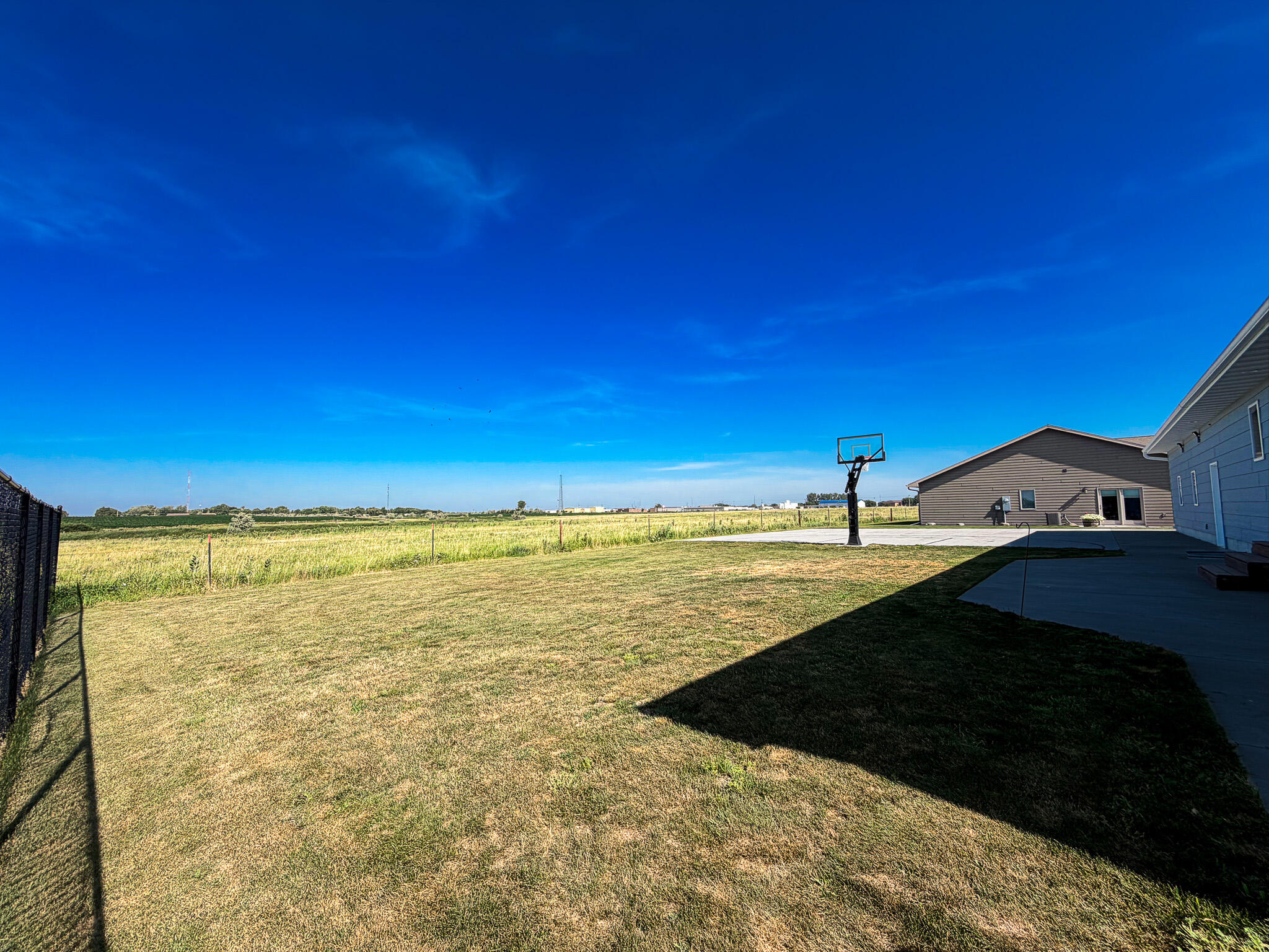 2455 Prairie Eagle Cir