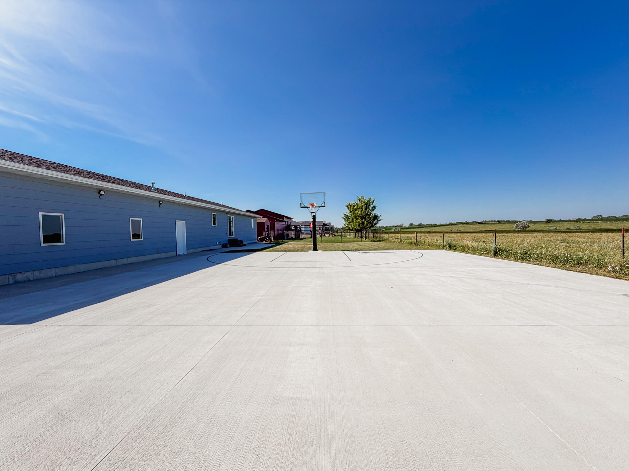 2455 Prairie Eagle Cir