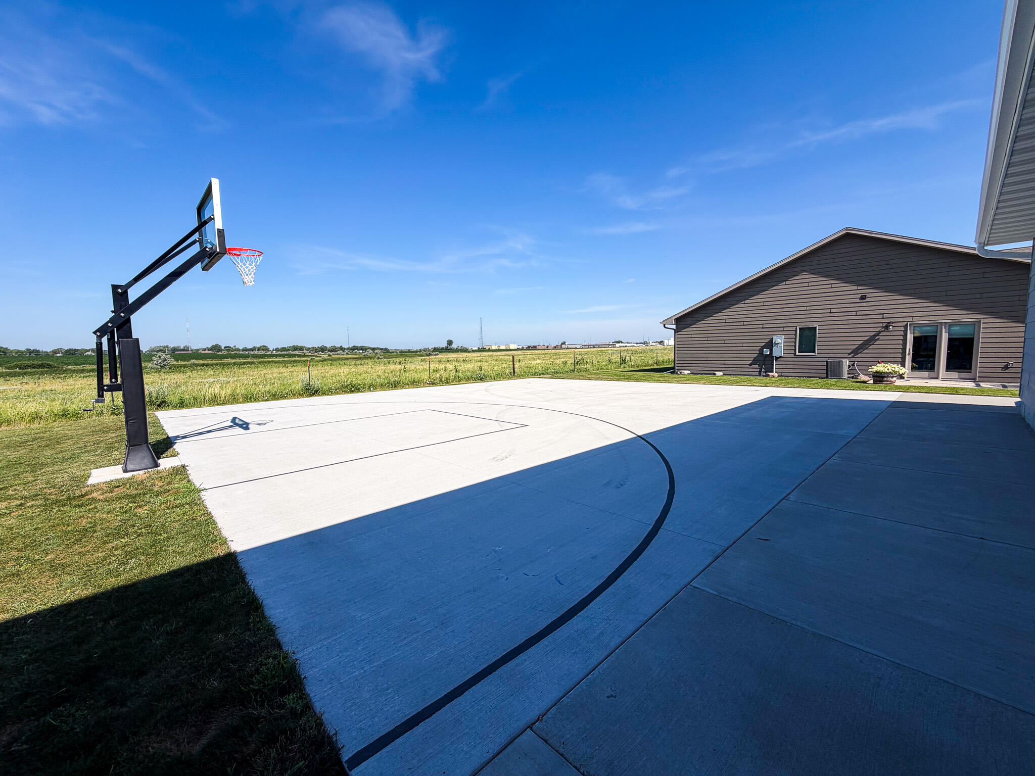 2455 Prairie Eagle Cir