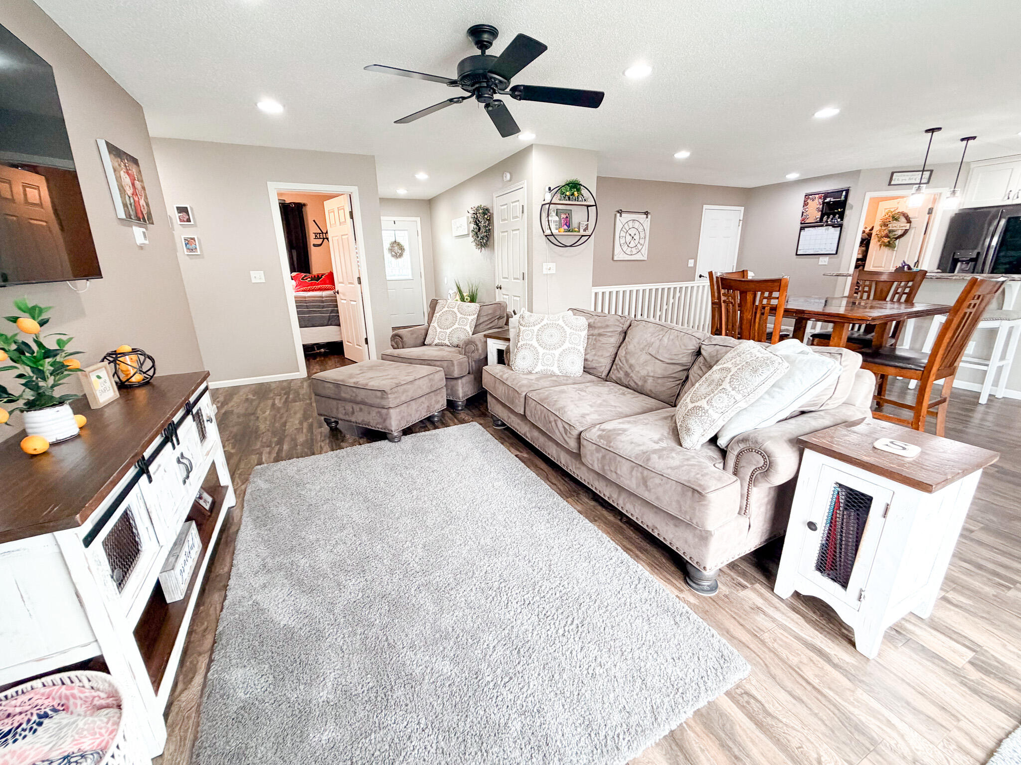 2452 Prairie Green Dr