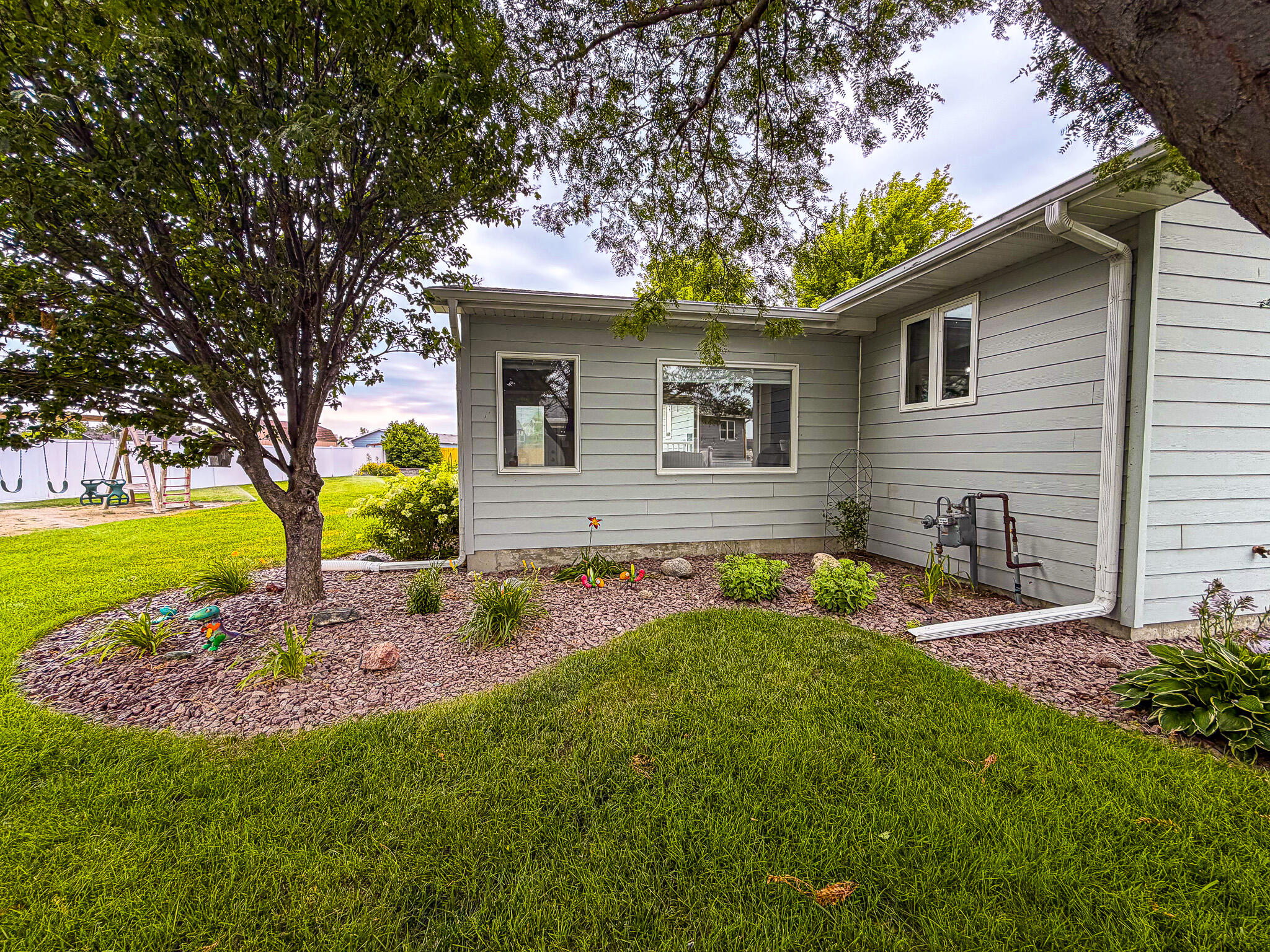 2452 Prairie Green Dr