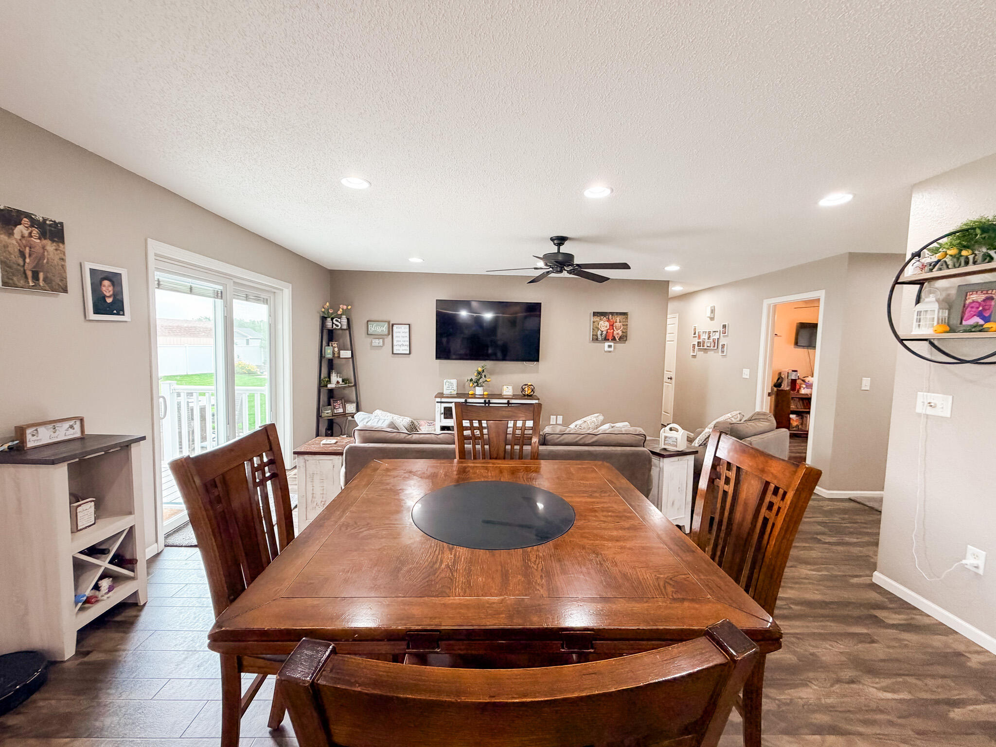 2452 Prairie Green Dr