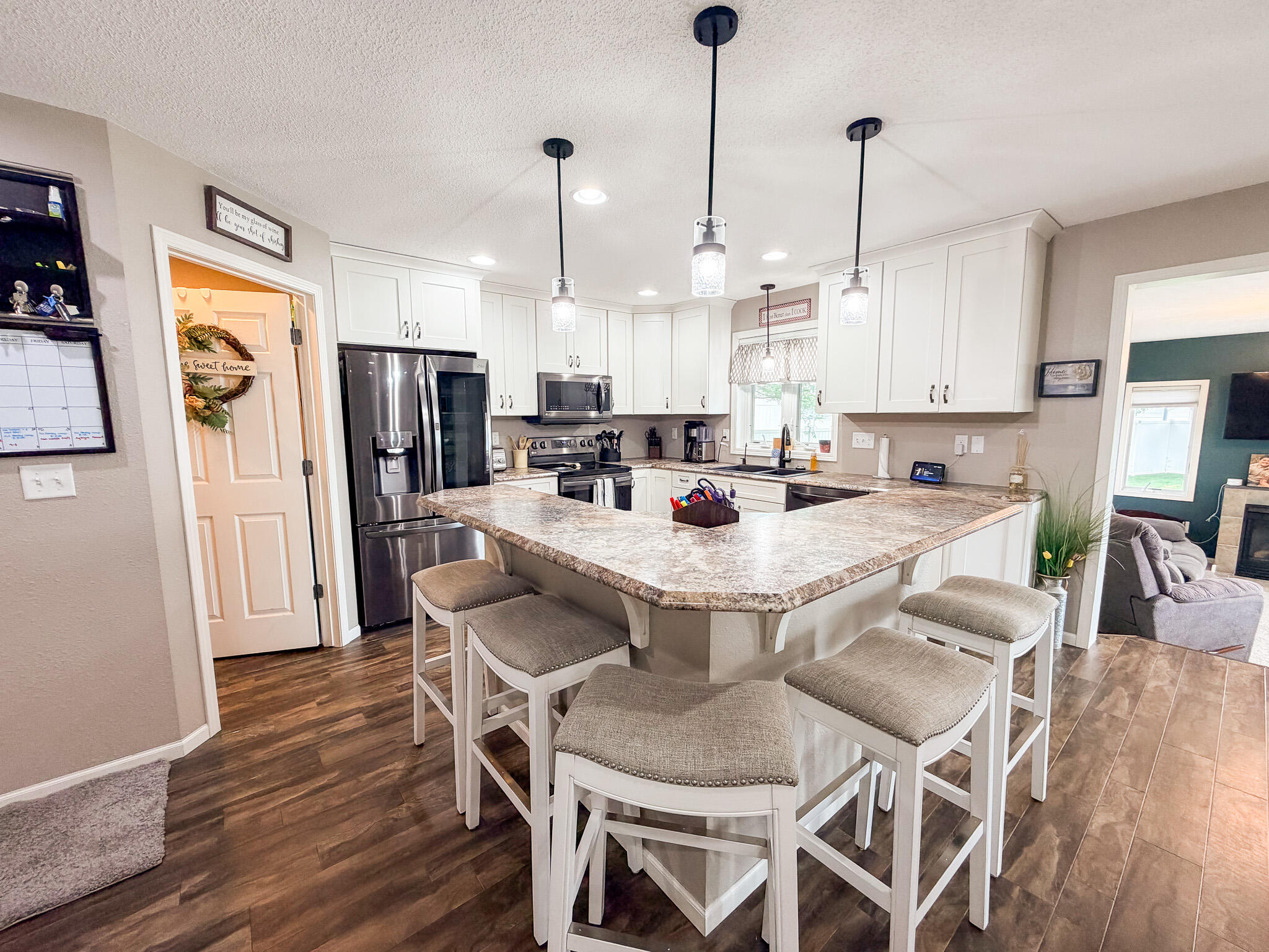2452 Prairie Green Dr
