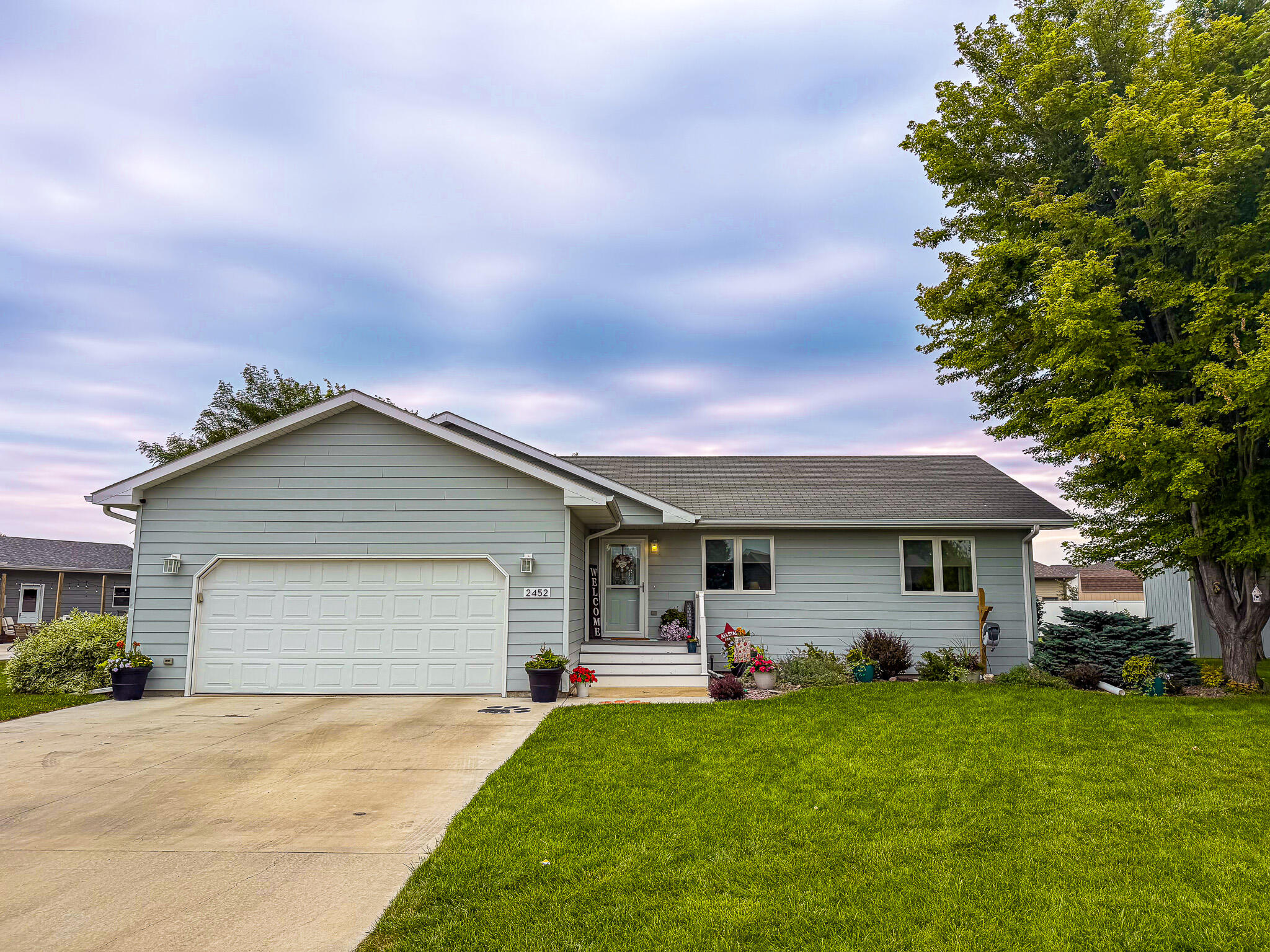2452 Prairie Green Dr