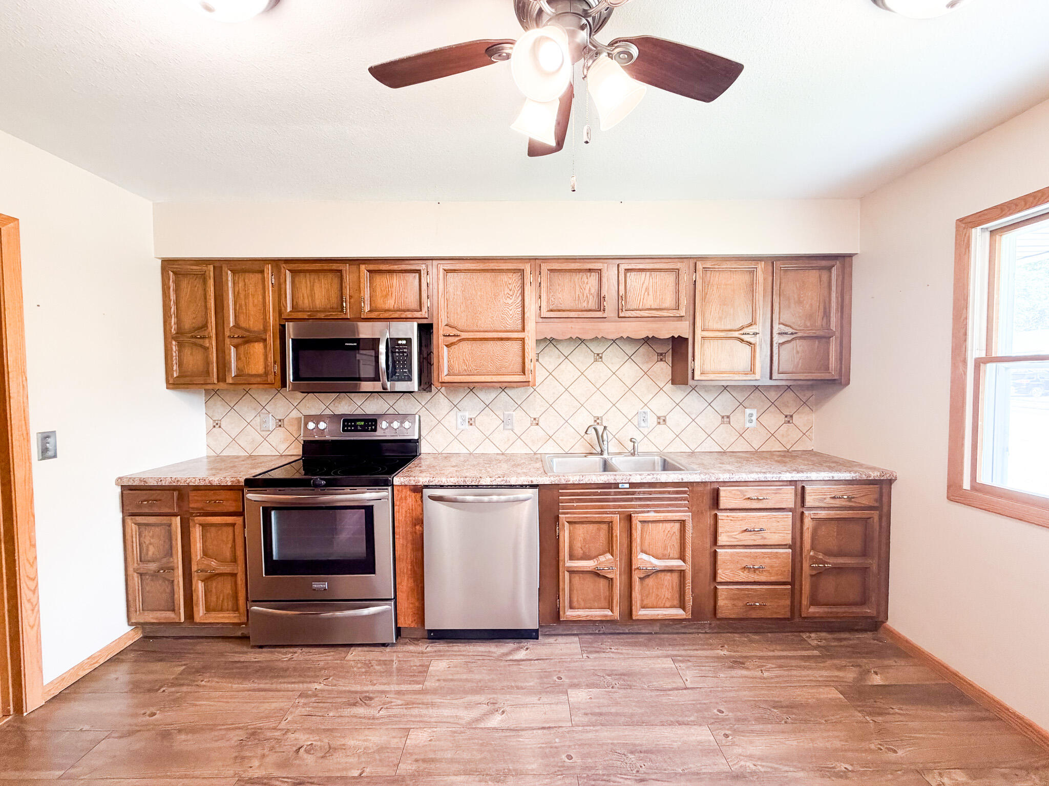 409 3rd Ave