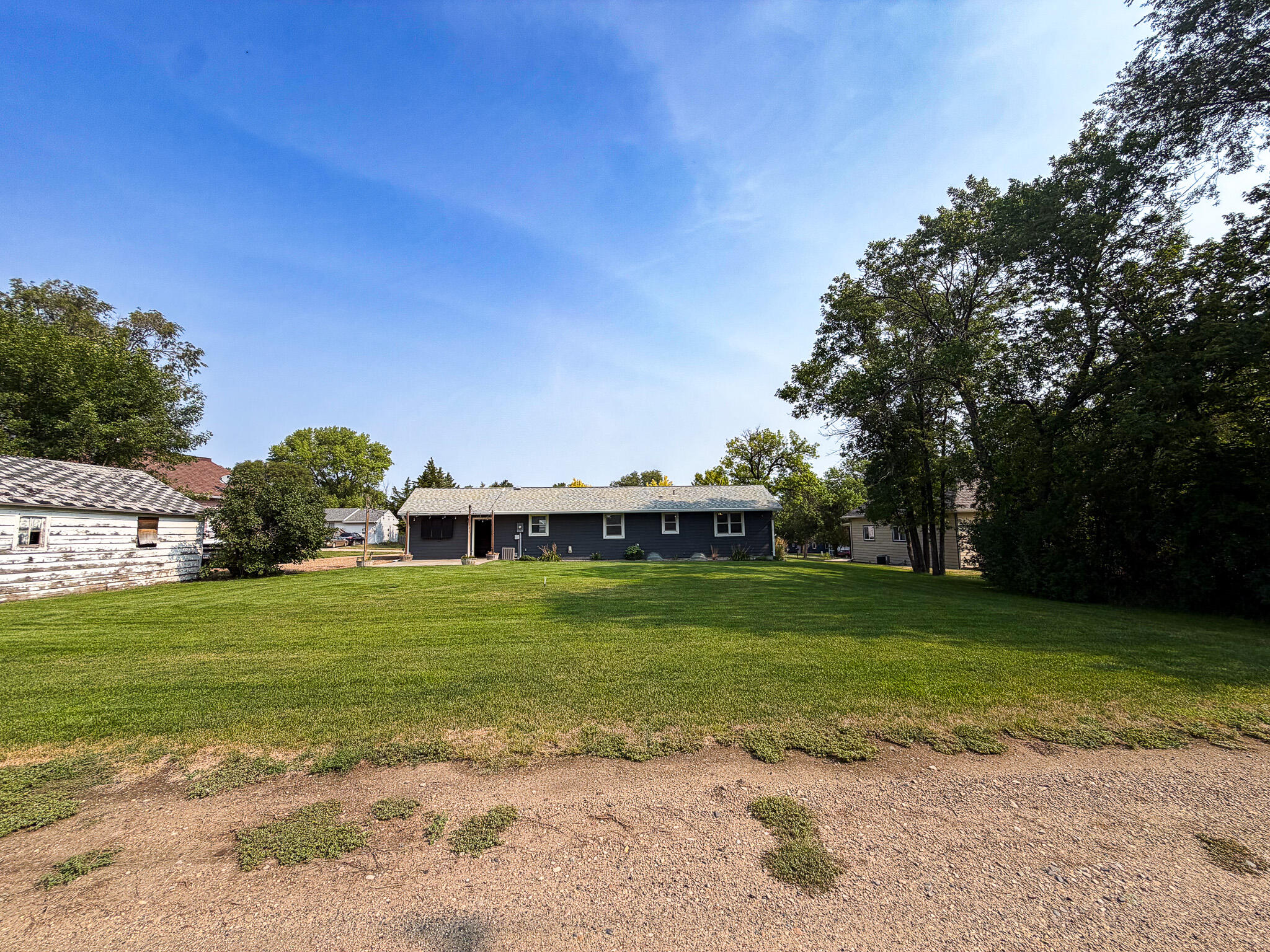 409 3rd Ave