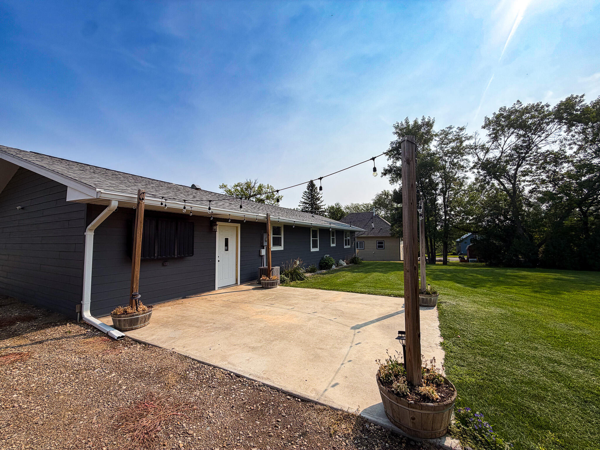 409 3rd Ave