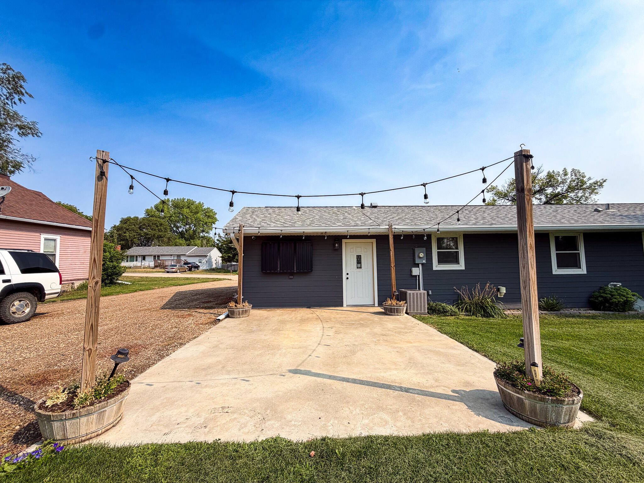 409 3rd Ave
