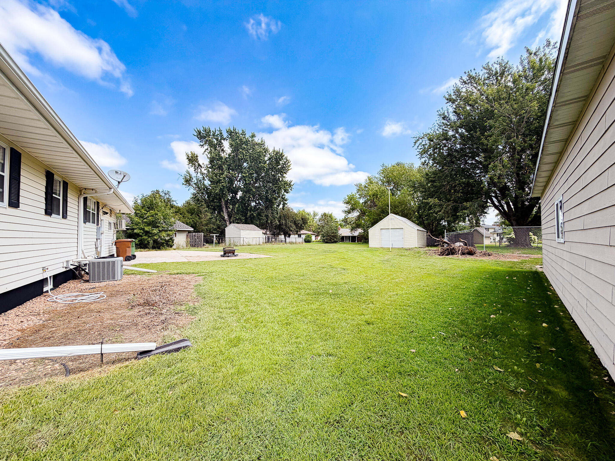 1606 Lawnridge Ave SE