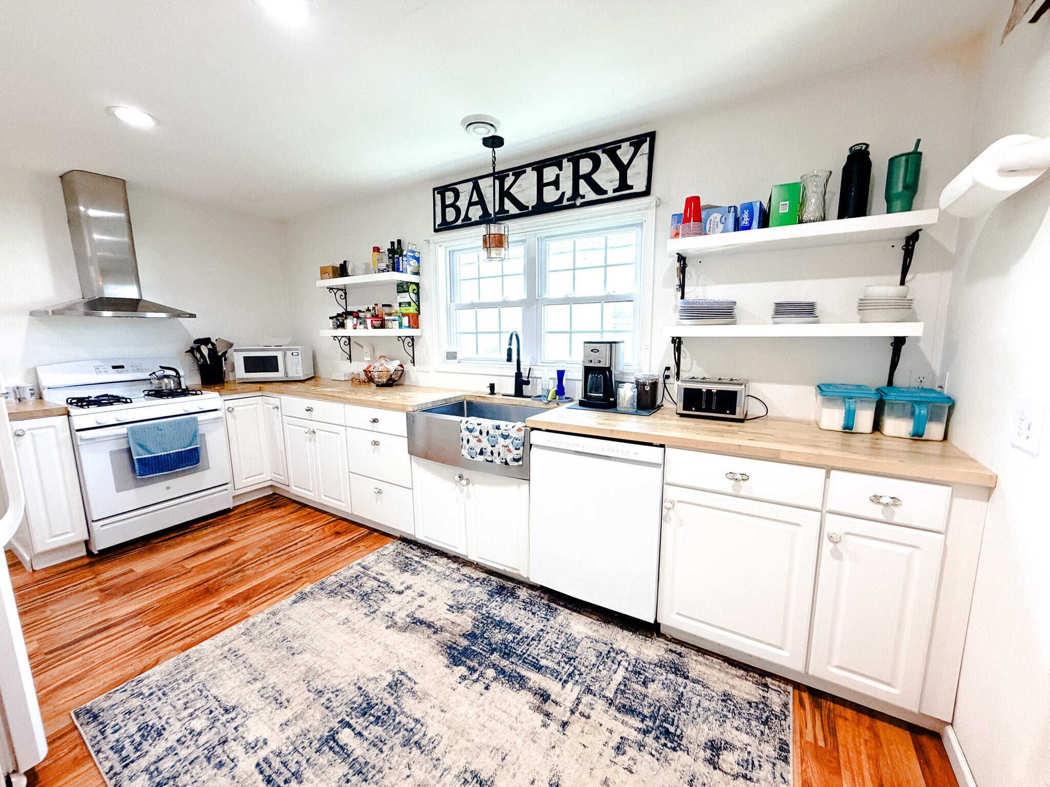 555 Lincoln Ave SW