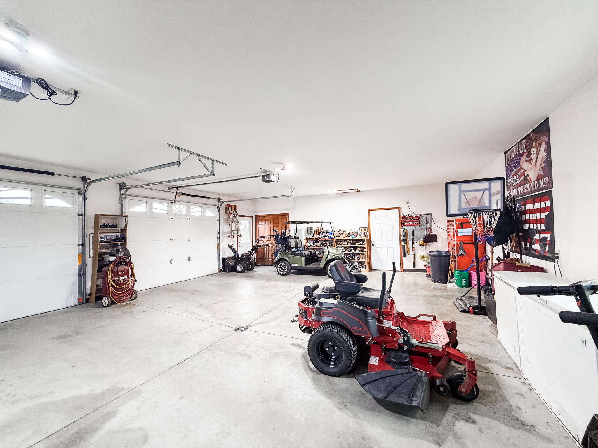 217 4th St SE