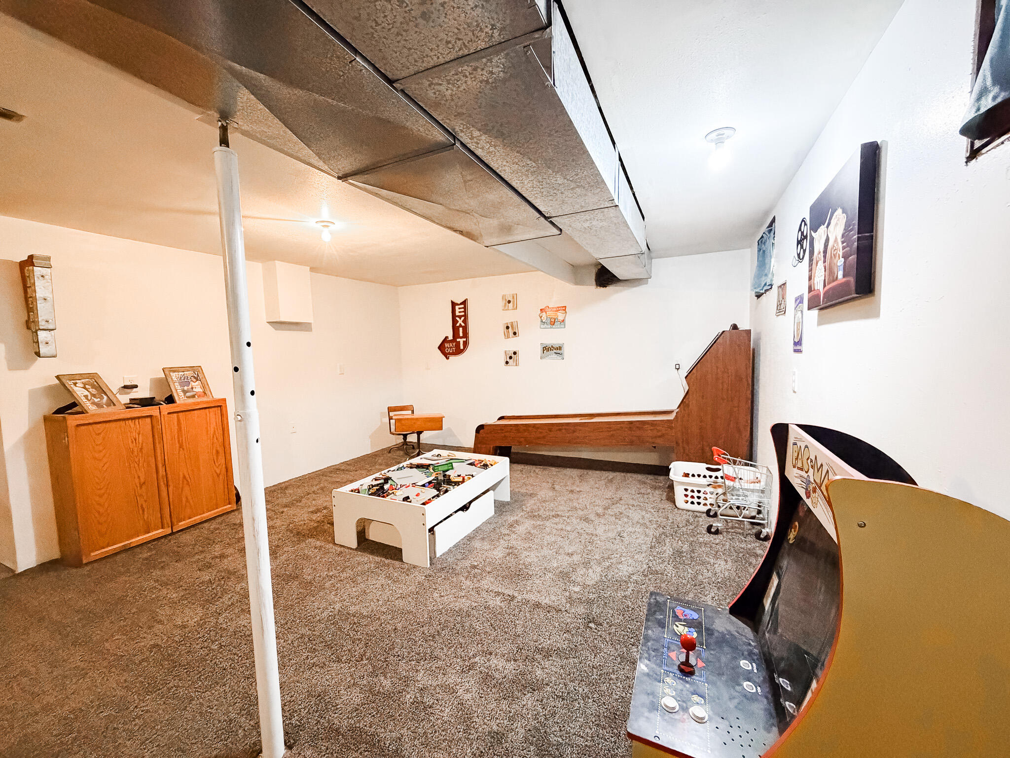 607 State Ave N