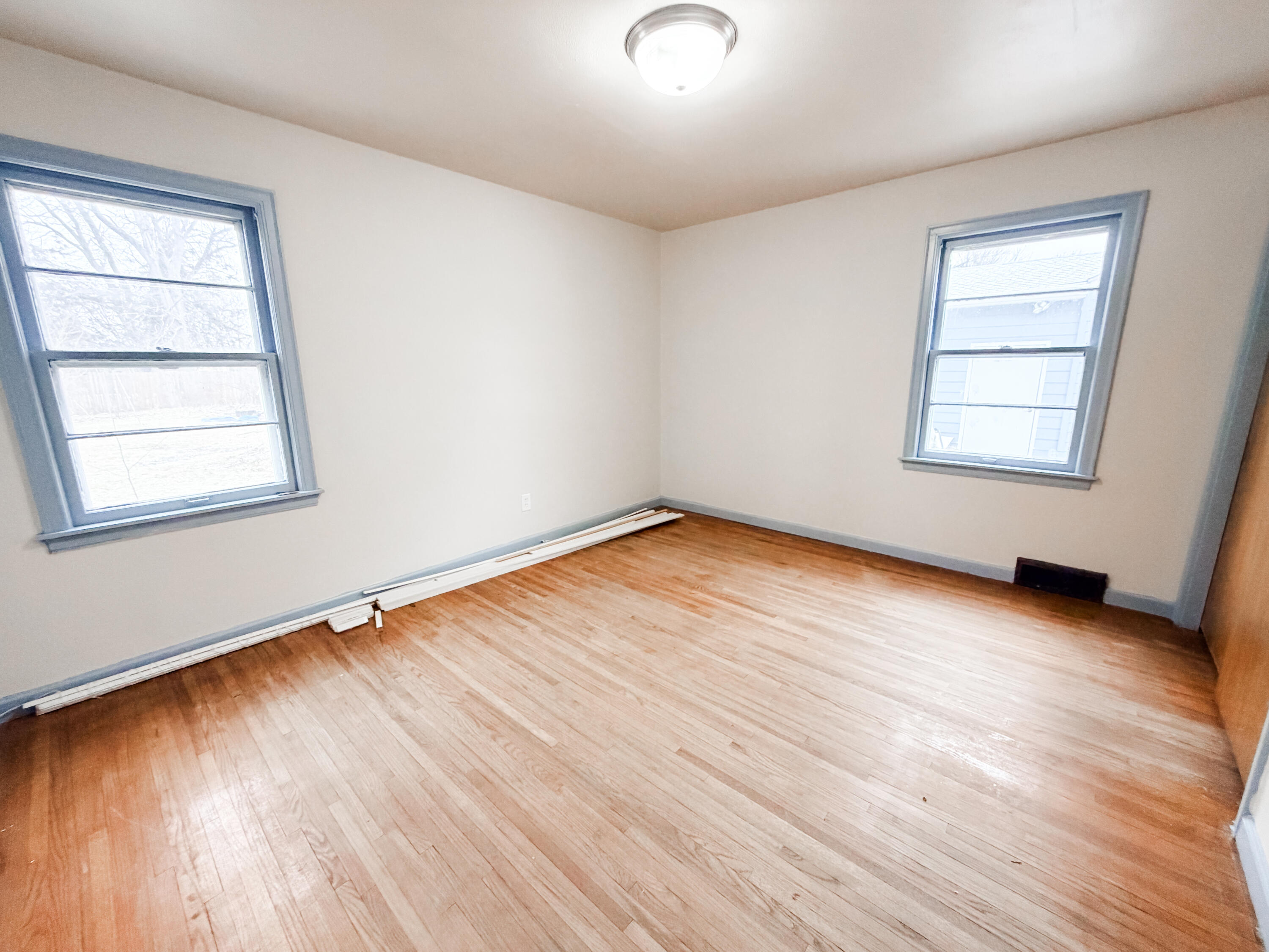 1836 Illinois Ave SW