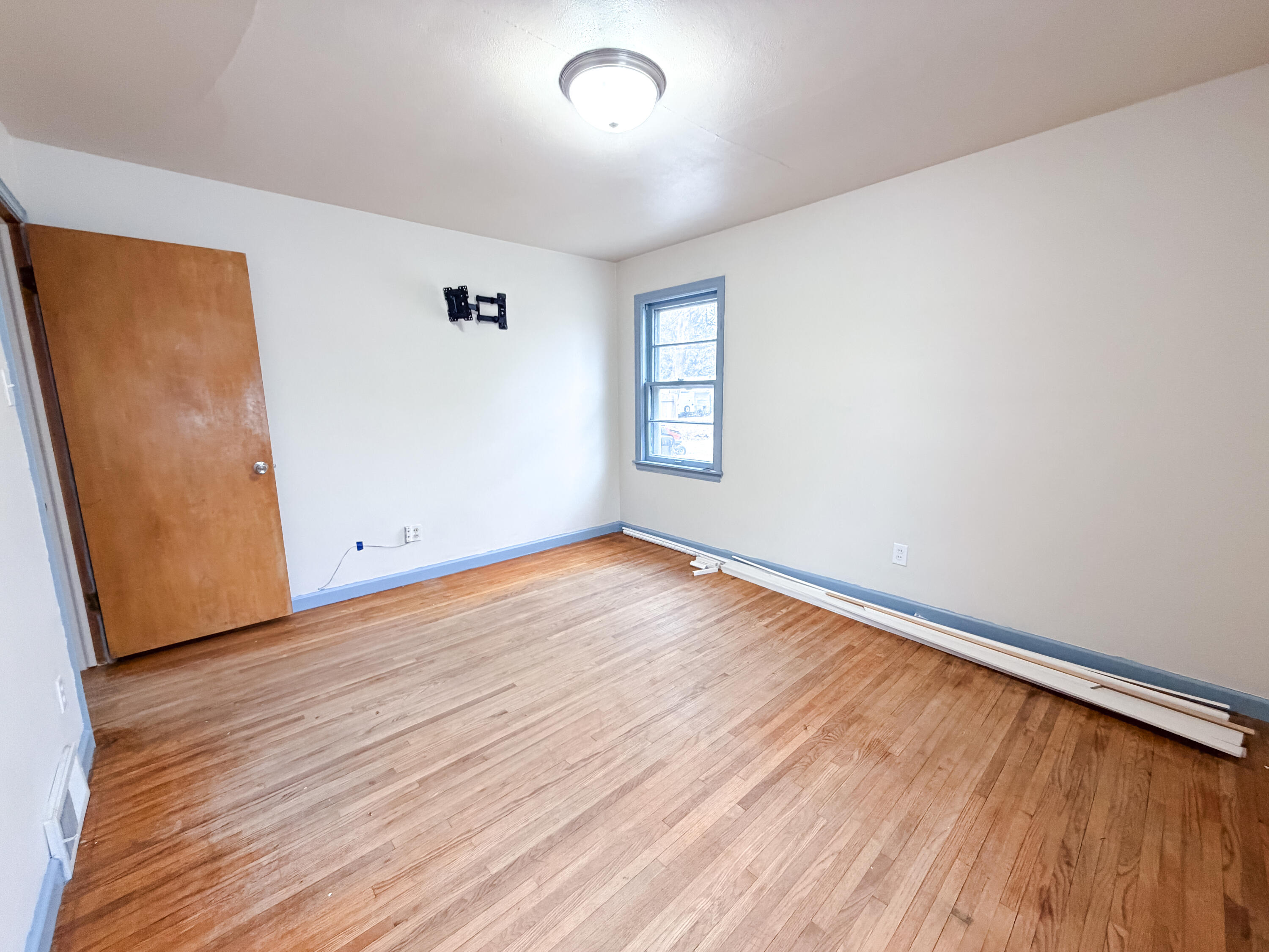 1836 Illinois Ave SW