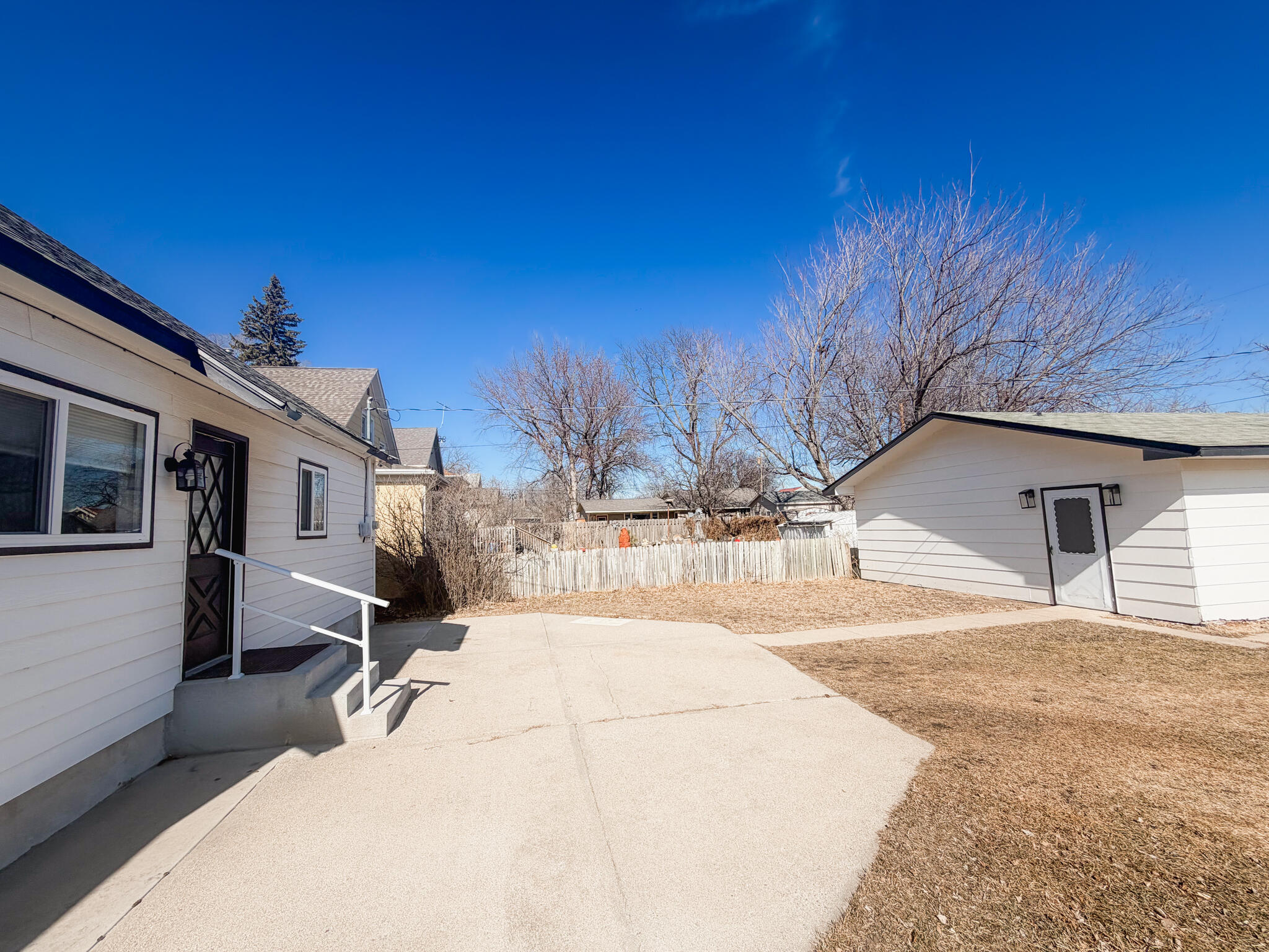 856 Wisconsin Ave SW