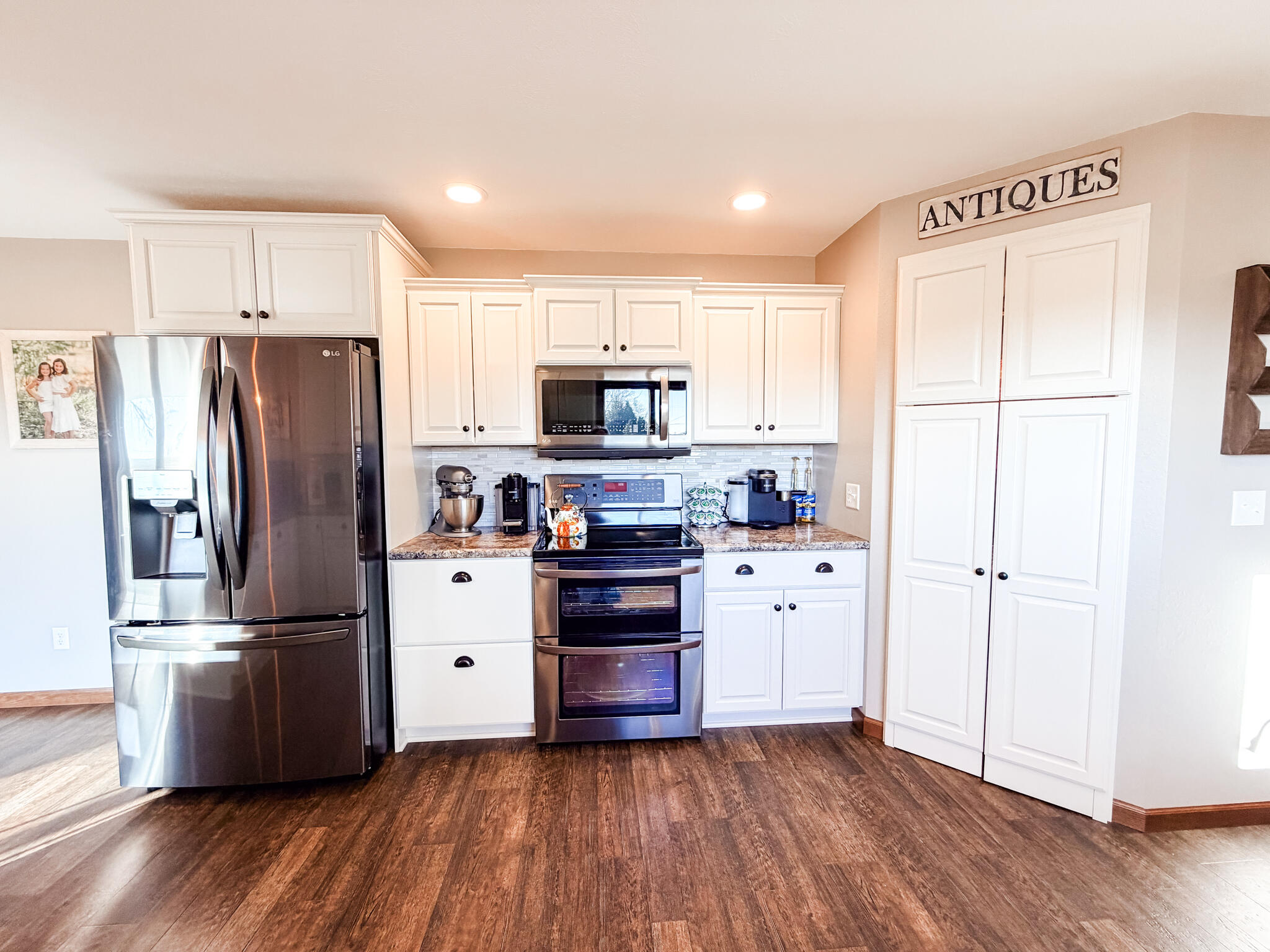 1270 S Frontier Dr S