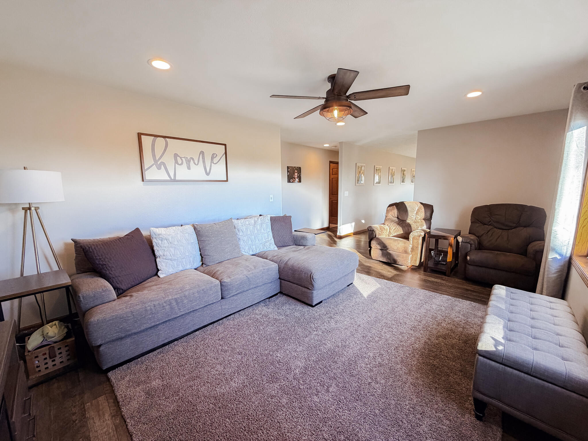 1270 S Frontier Dr S