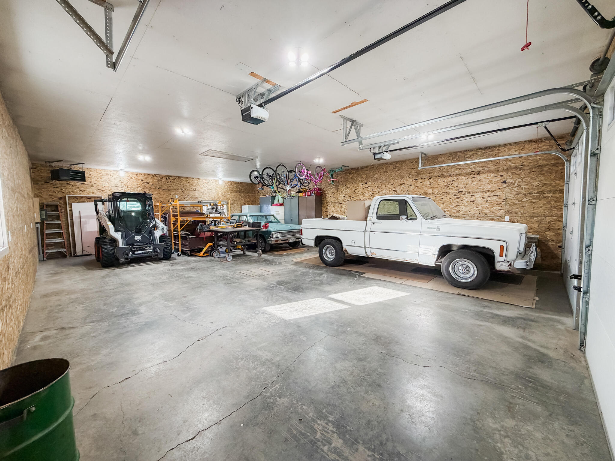 1270 S Frontier Dr S