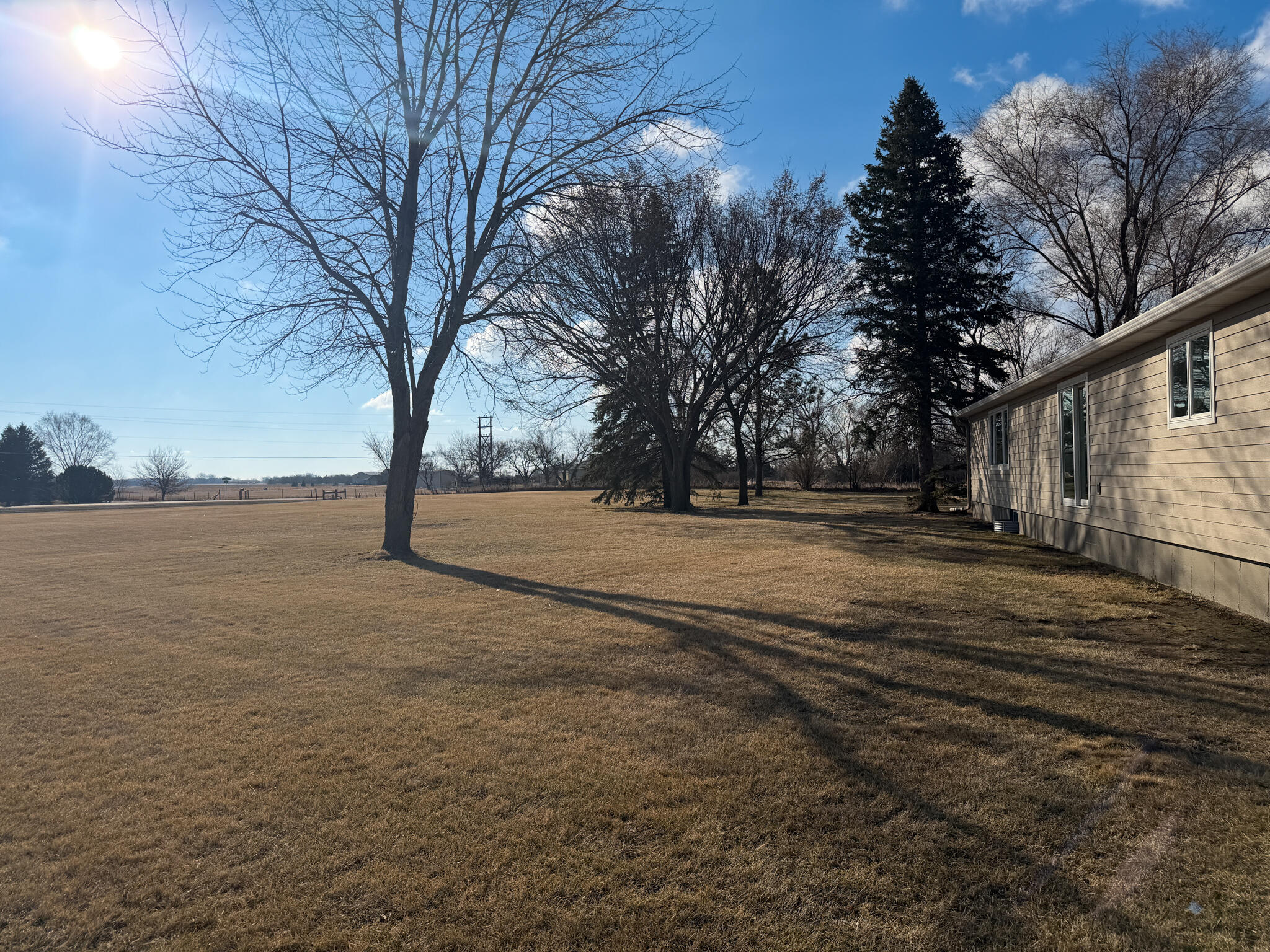 1270 S Frontier Dr S