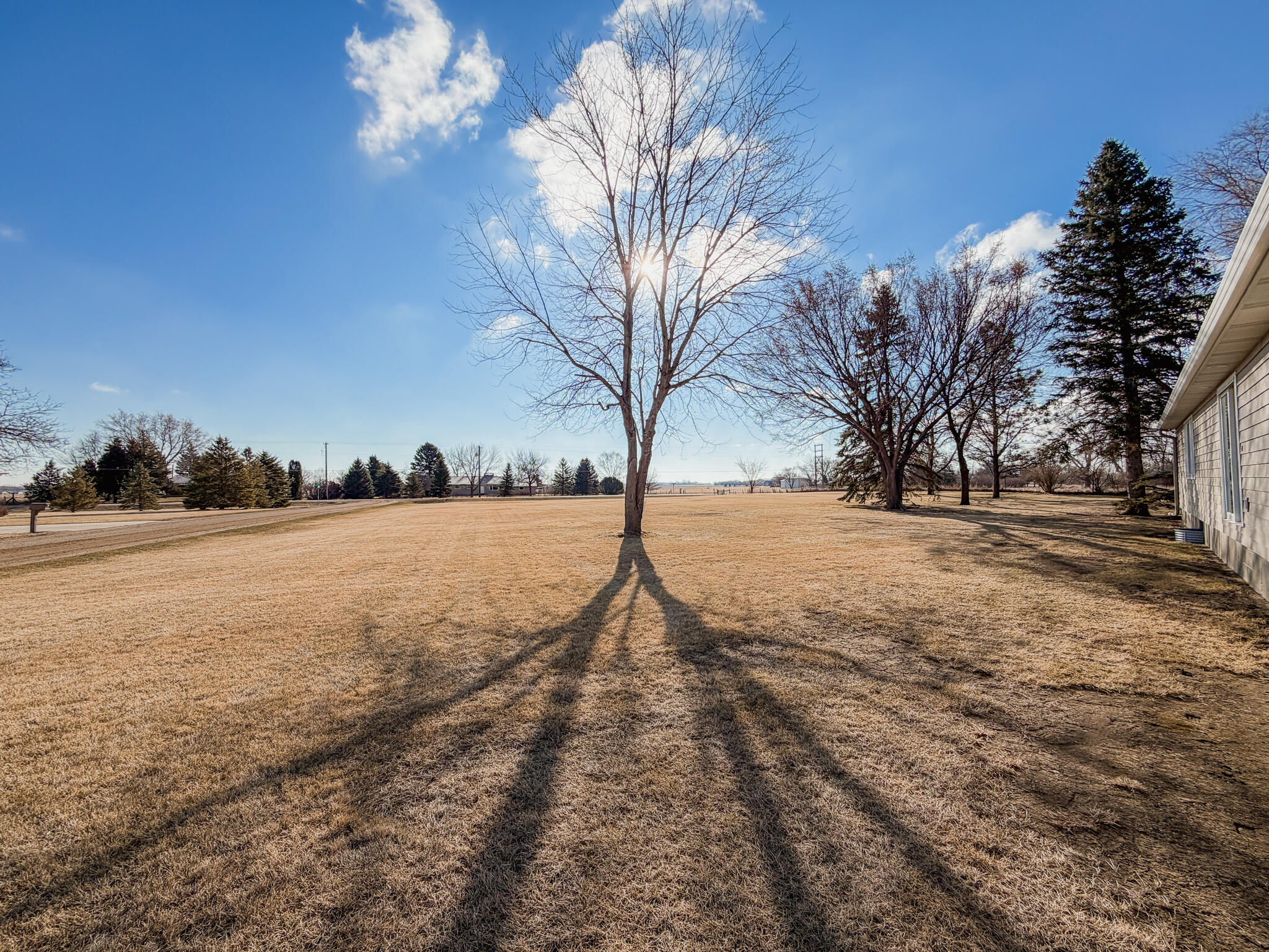 1270 S Frontier Dr S