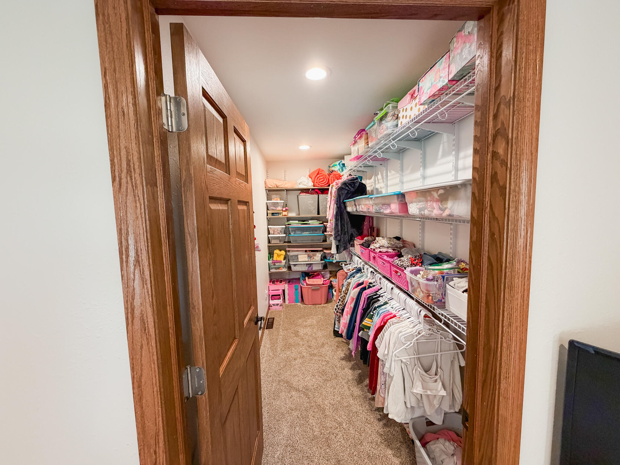 1270 S Frontier Dr S