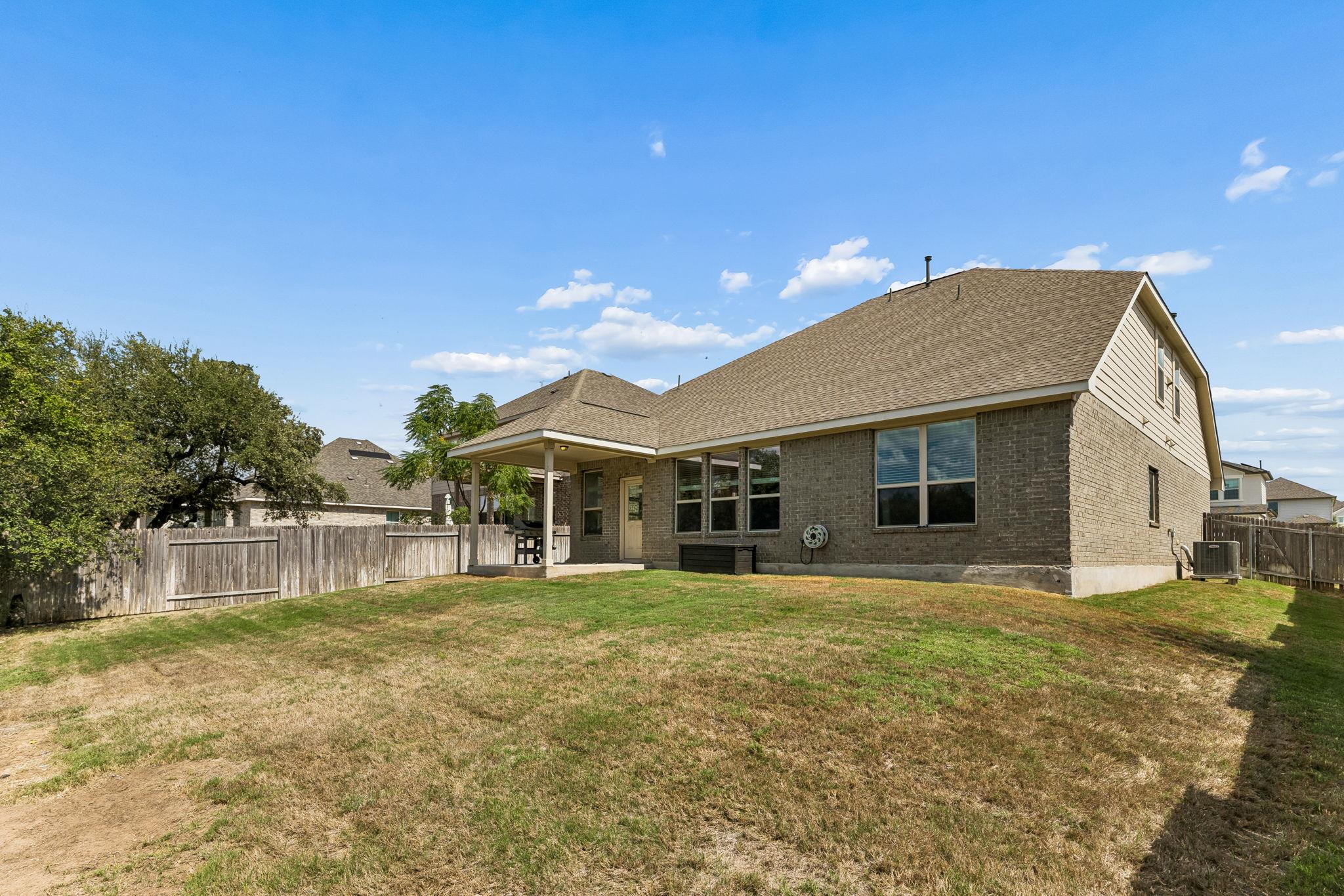 4316 Promontory Point TRL