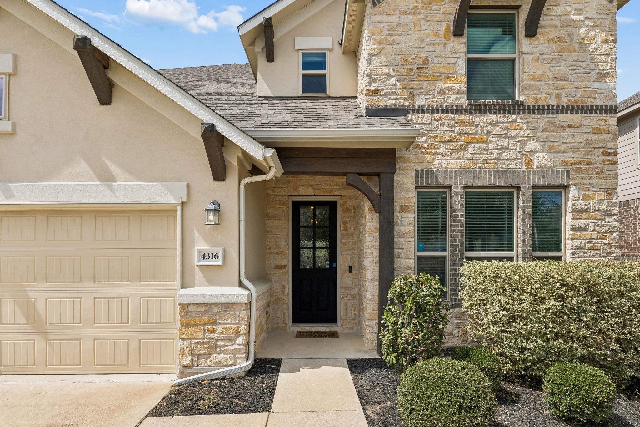 4316 Promontory Point TRL
