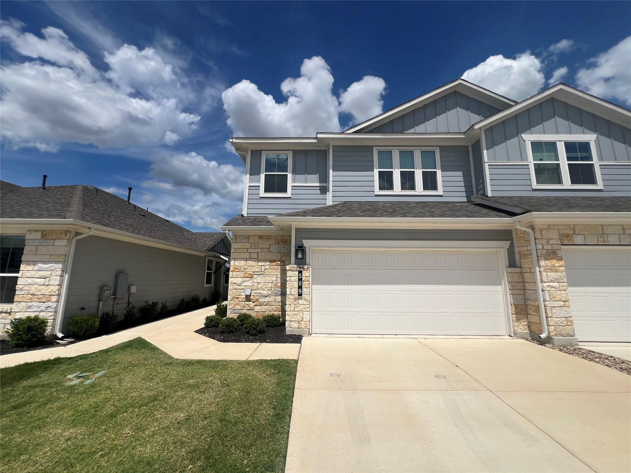 509 Peace DR